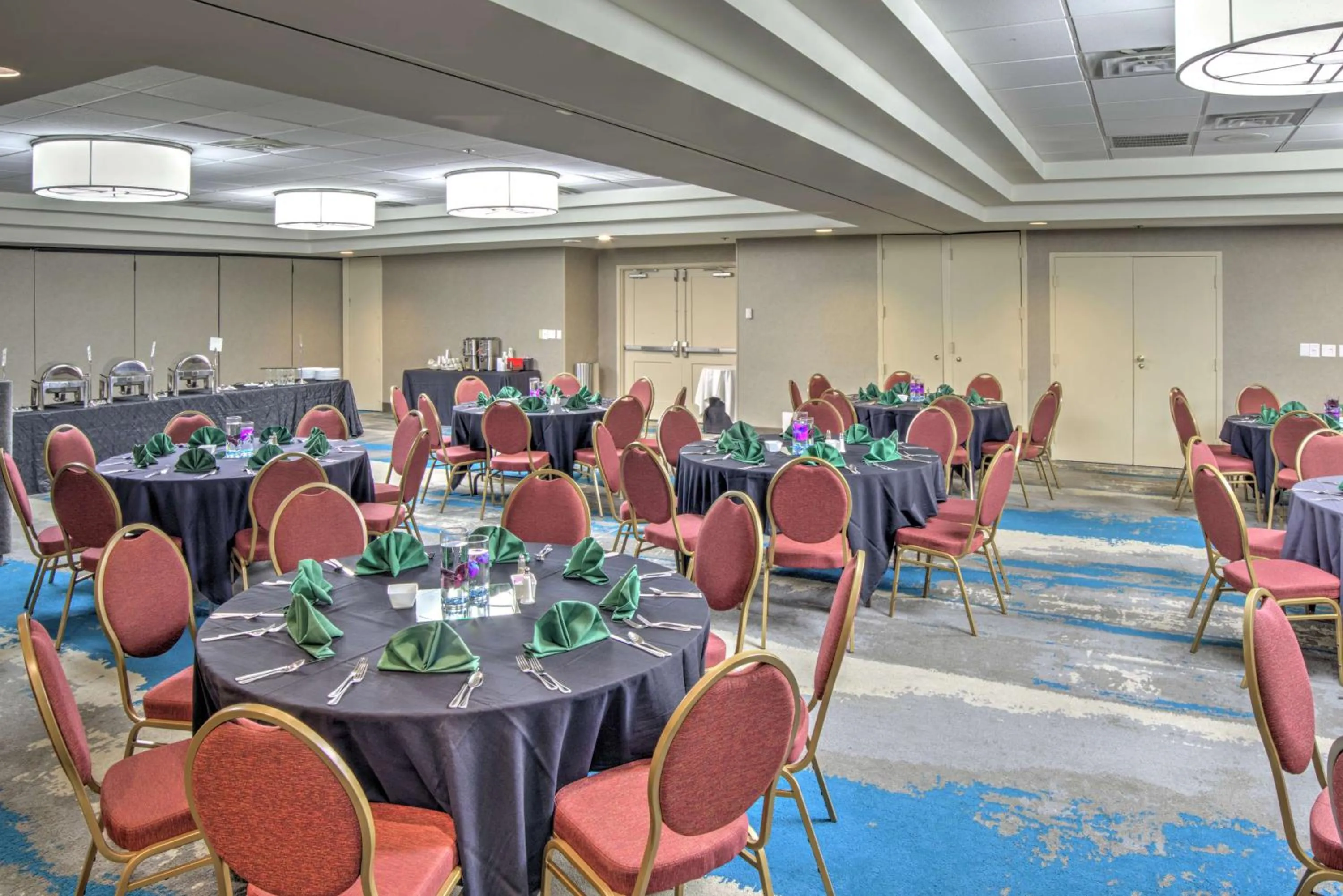 Meeting/conference room in Embassy Suites by Hilton Indianapolis North