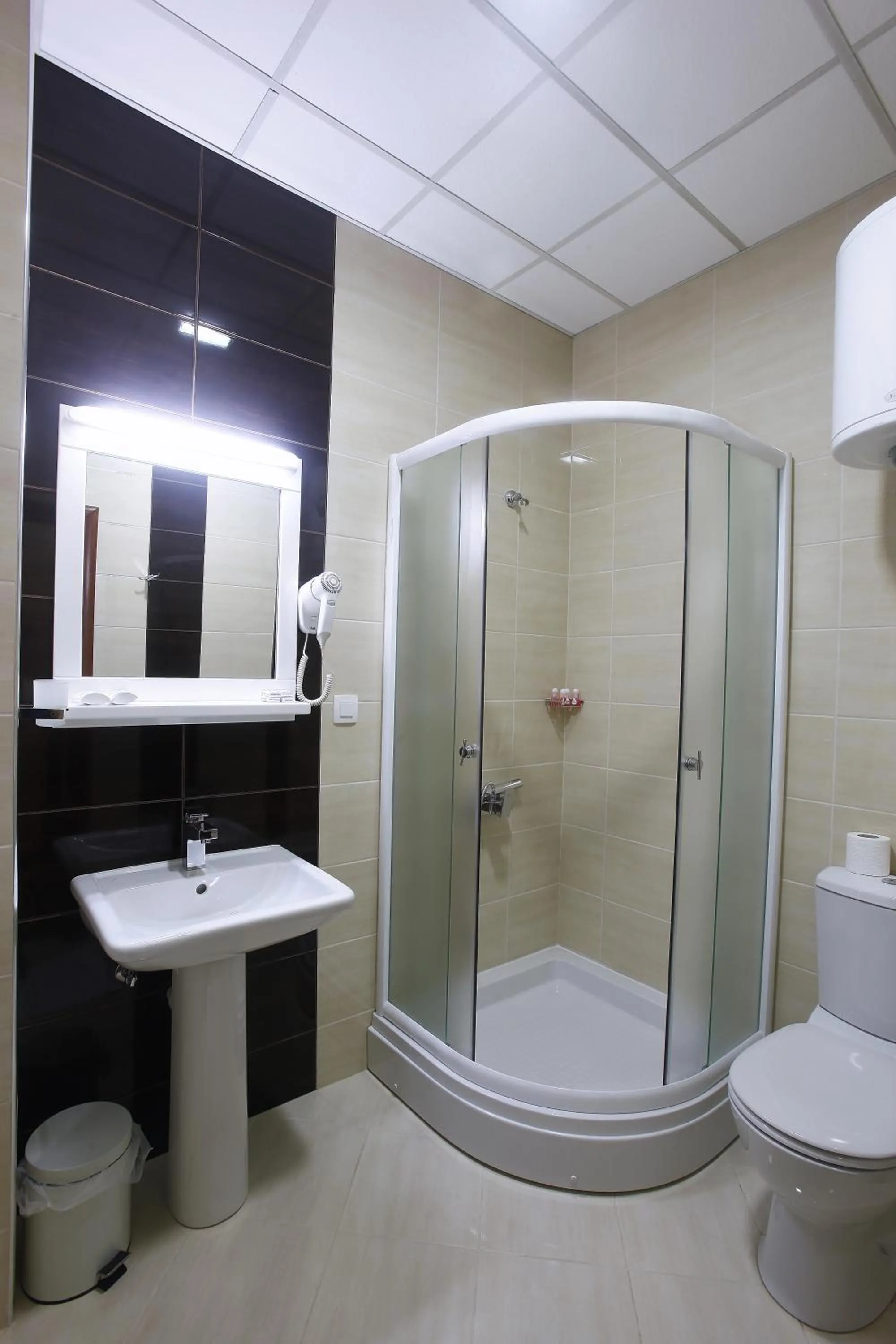 Bathroom in Hotel Centar