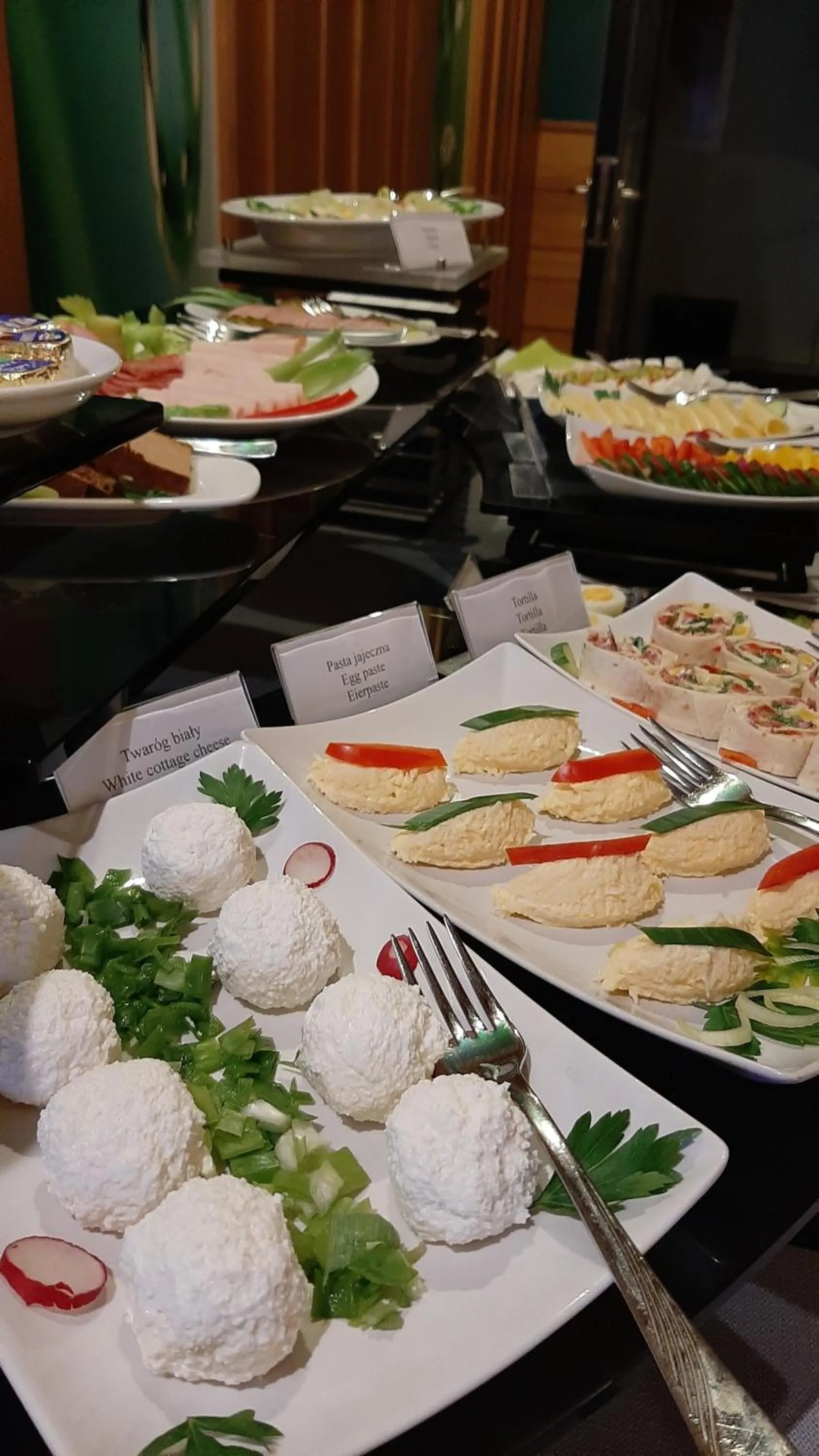 Breakfast in Hotel Active