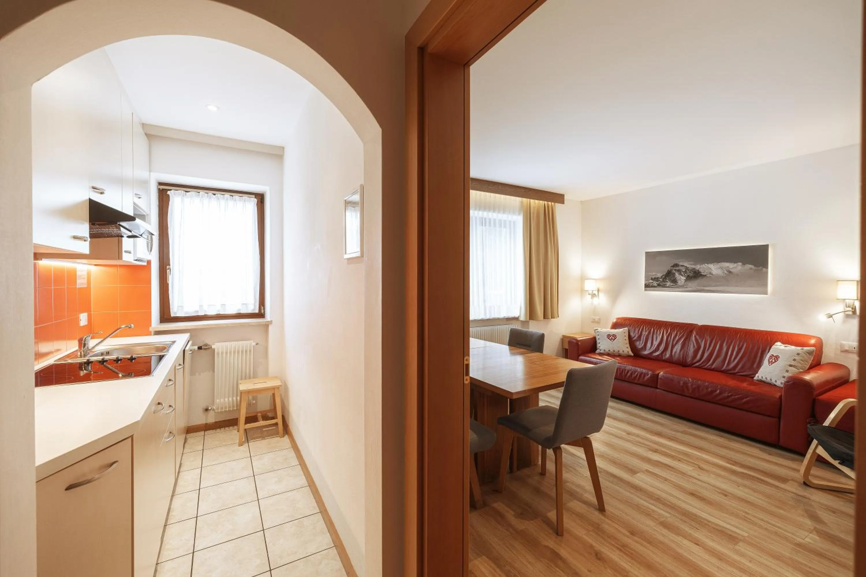 La Tambra - Residence - Central with Restaurant