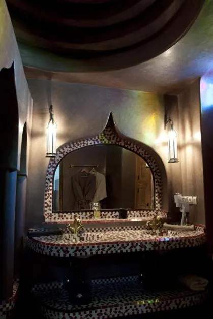 Bathroom in Riad Granvilier