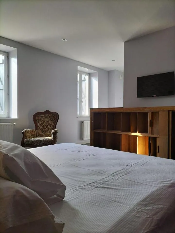 Bed in Le Jardin de la Reyssouze