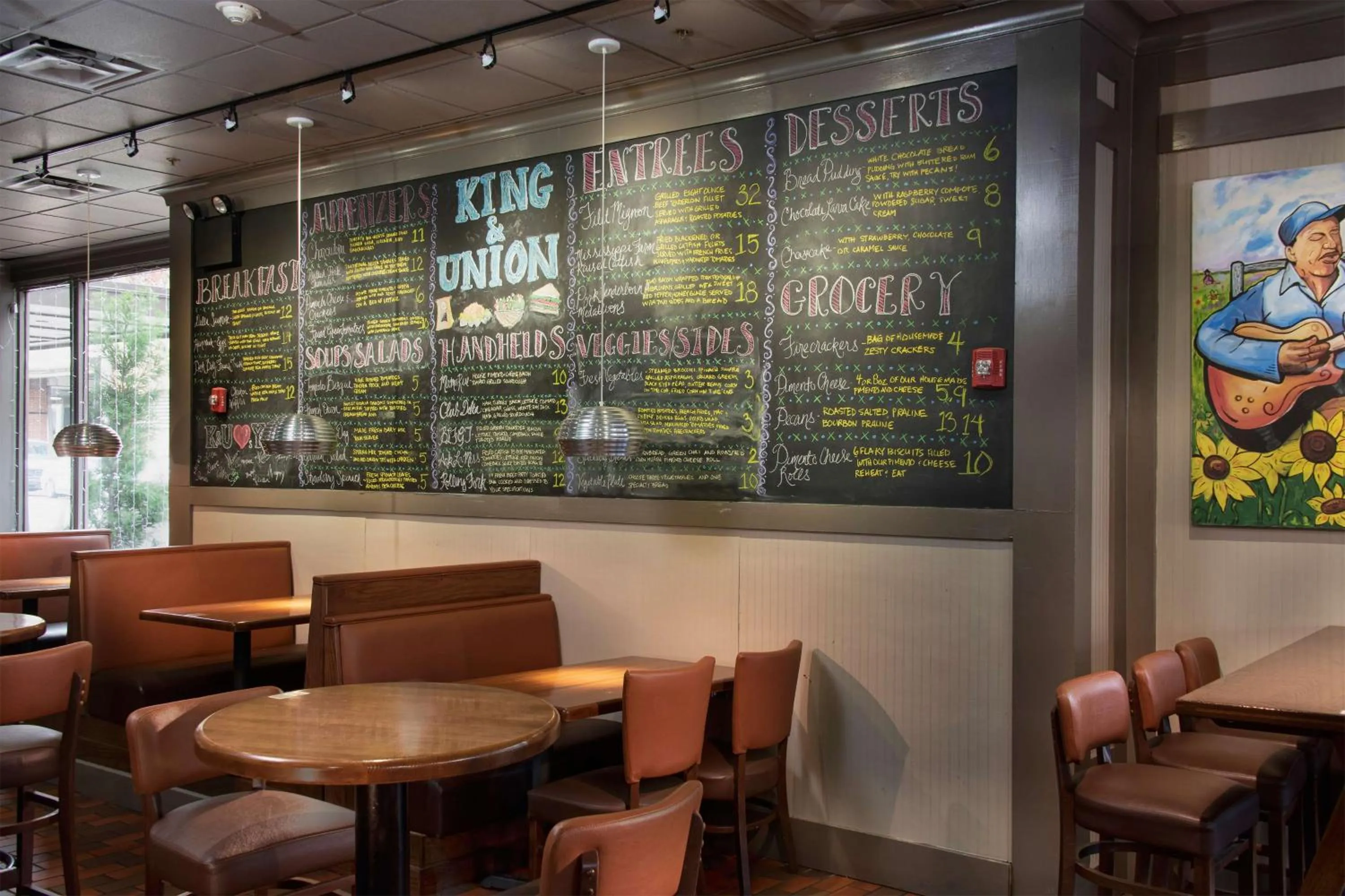 Restaurant/places to eat in DoubleTree by Hilton Memphis Downtown