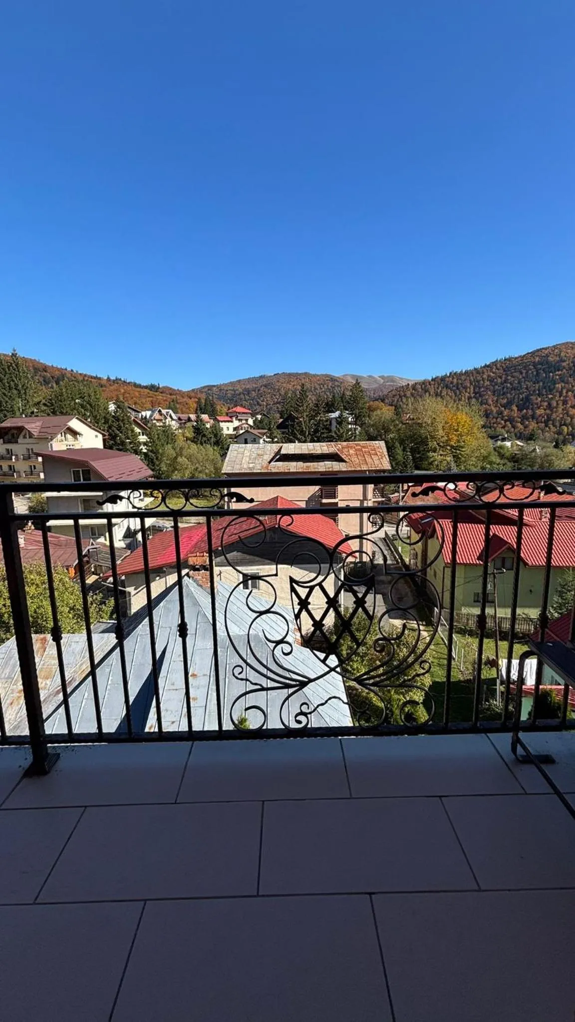 Communal lounge/ TV room in Hotel Iri