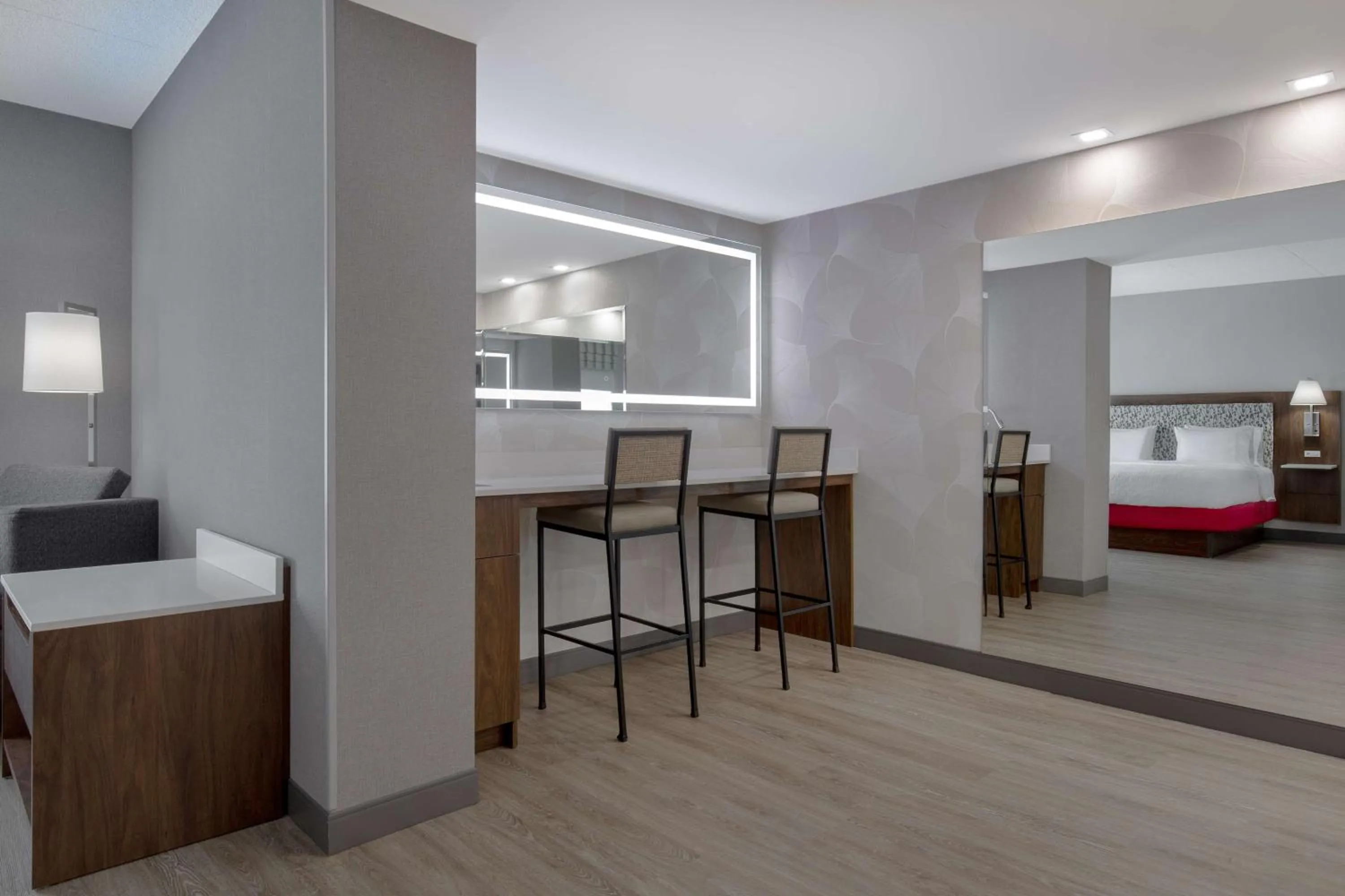 Bed in Hampton Inn by Hilton Brampton - Toronto