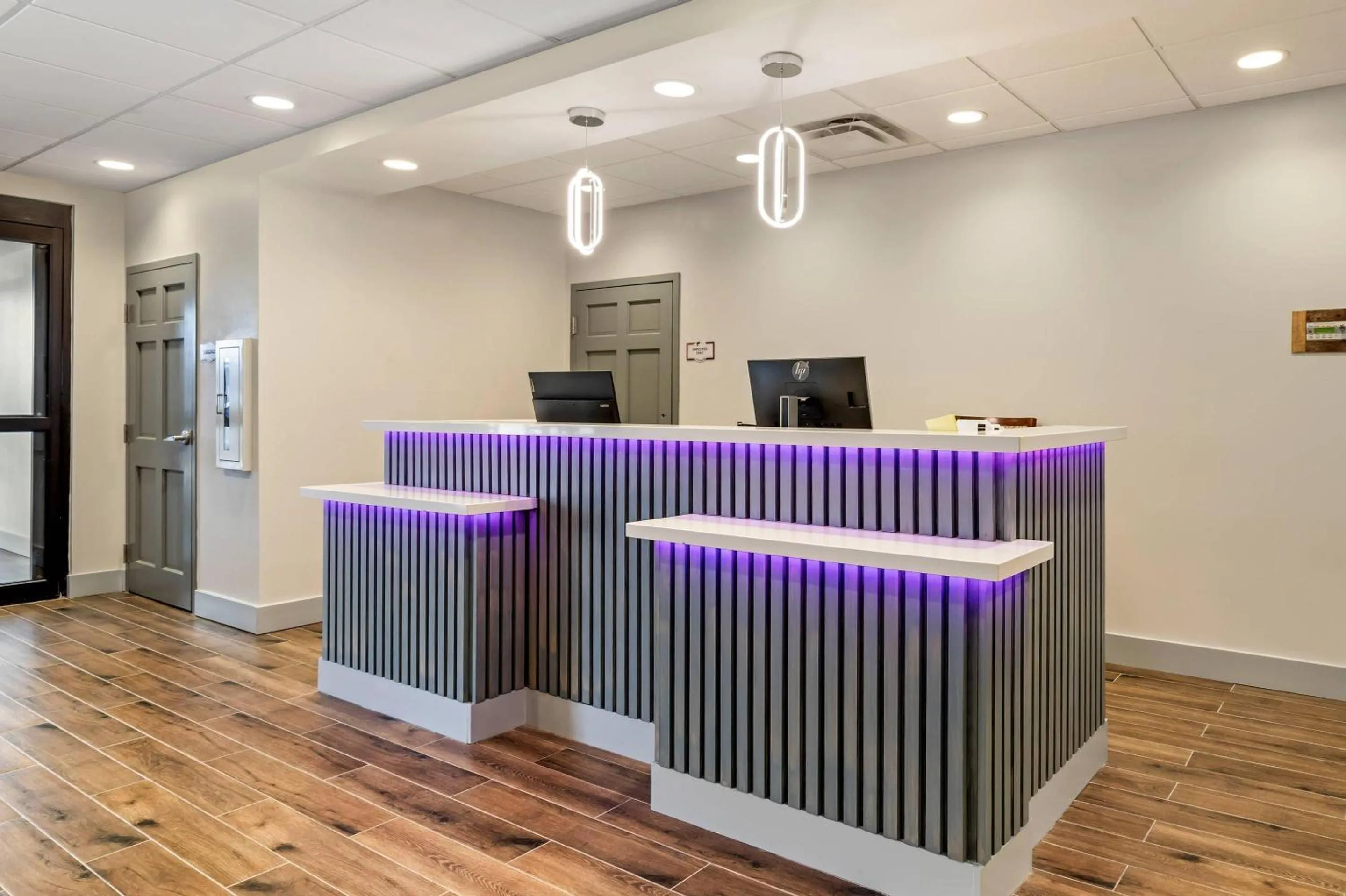 Lobby or reception in The Angler Hotel Livingston, an Ascend Collection Hotel