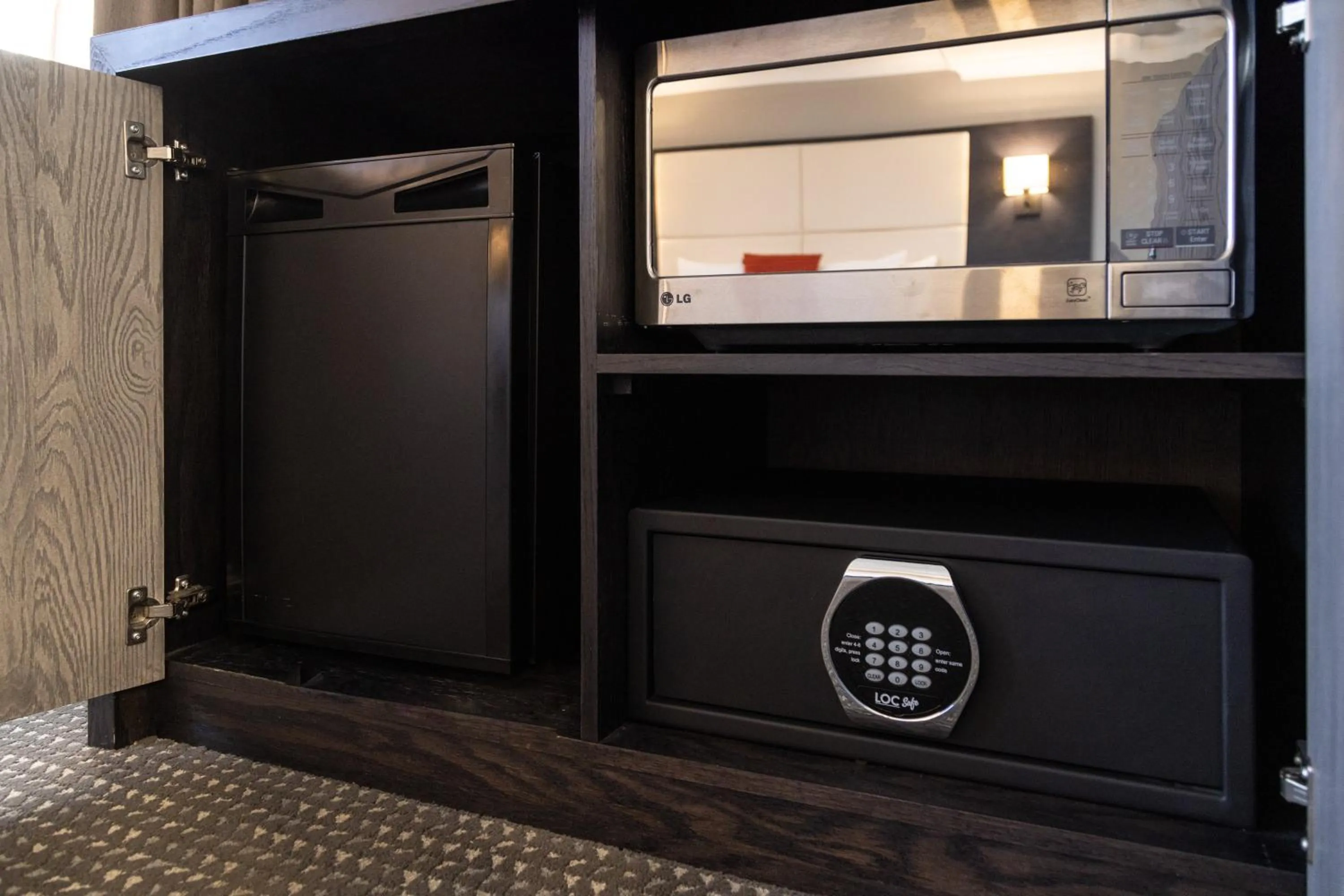 Photo of the whole room in Crowne Plaza Fredericton Lord Beaverbrook by IHG