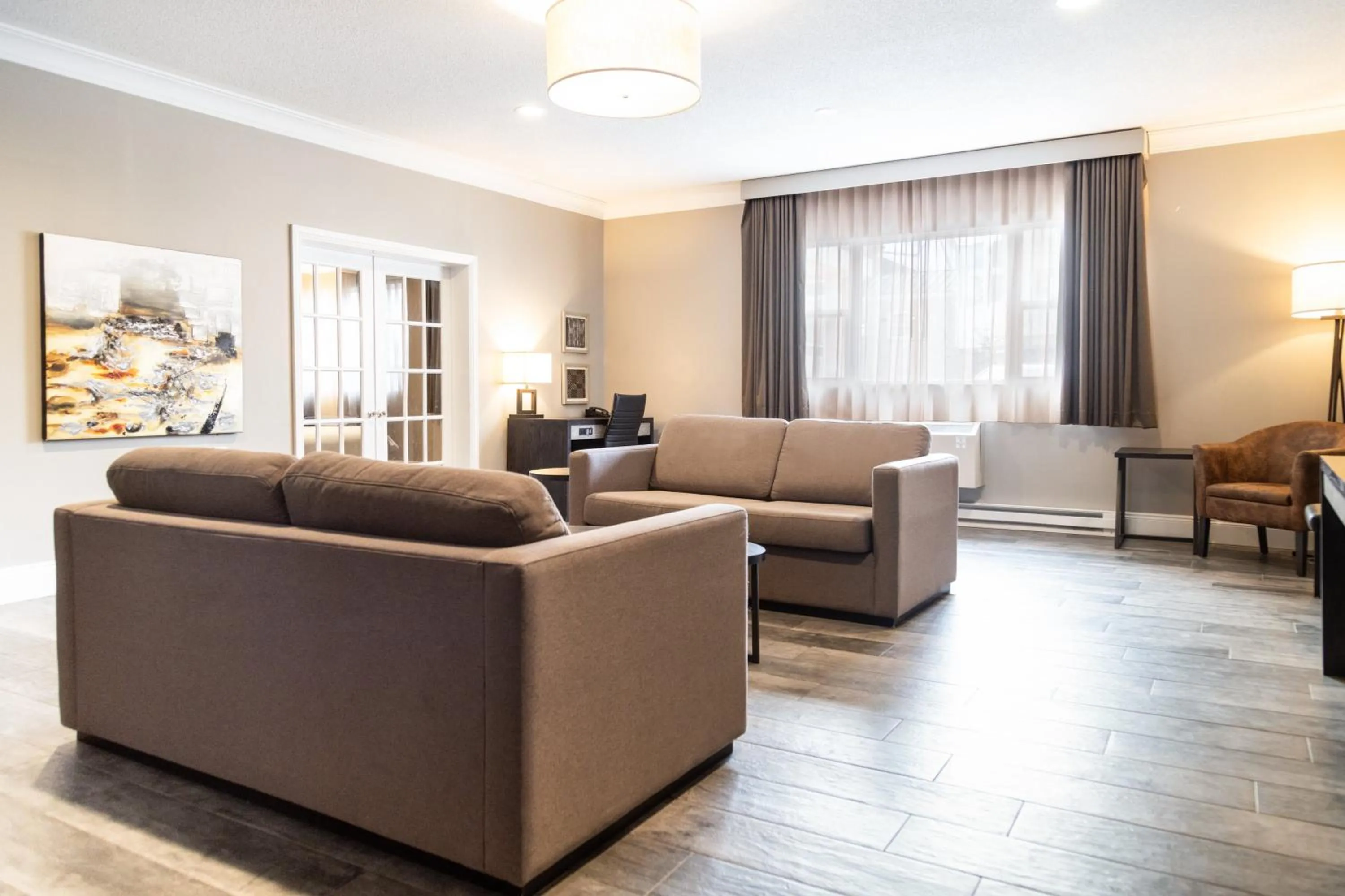 Bedroom in Crowne Plaza Fredericton Lord Beaverbrook by IHG