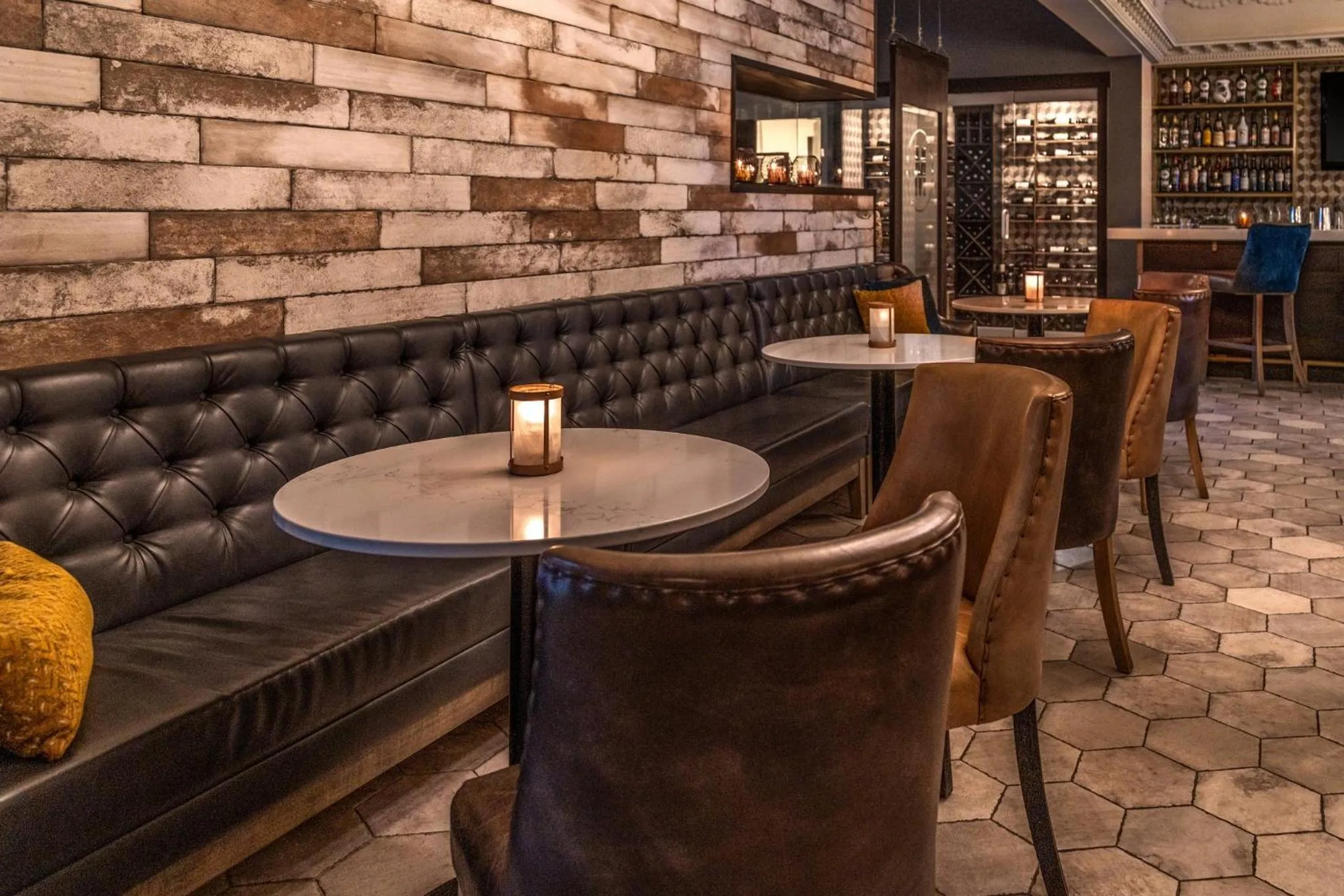 Restaurant/places to eat in Crowne Plaza Fredericton Lord Beaverbrook by IHG