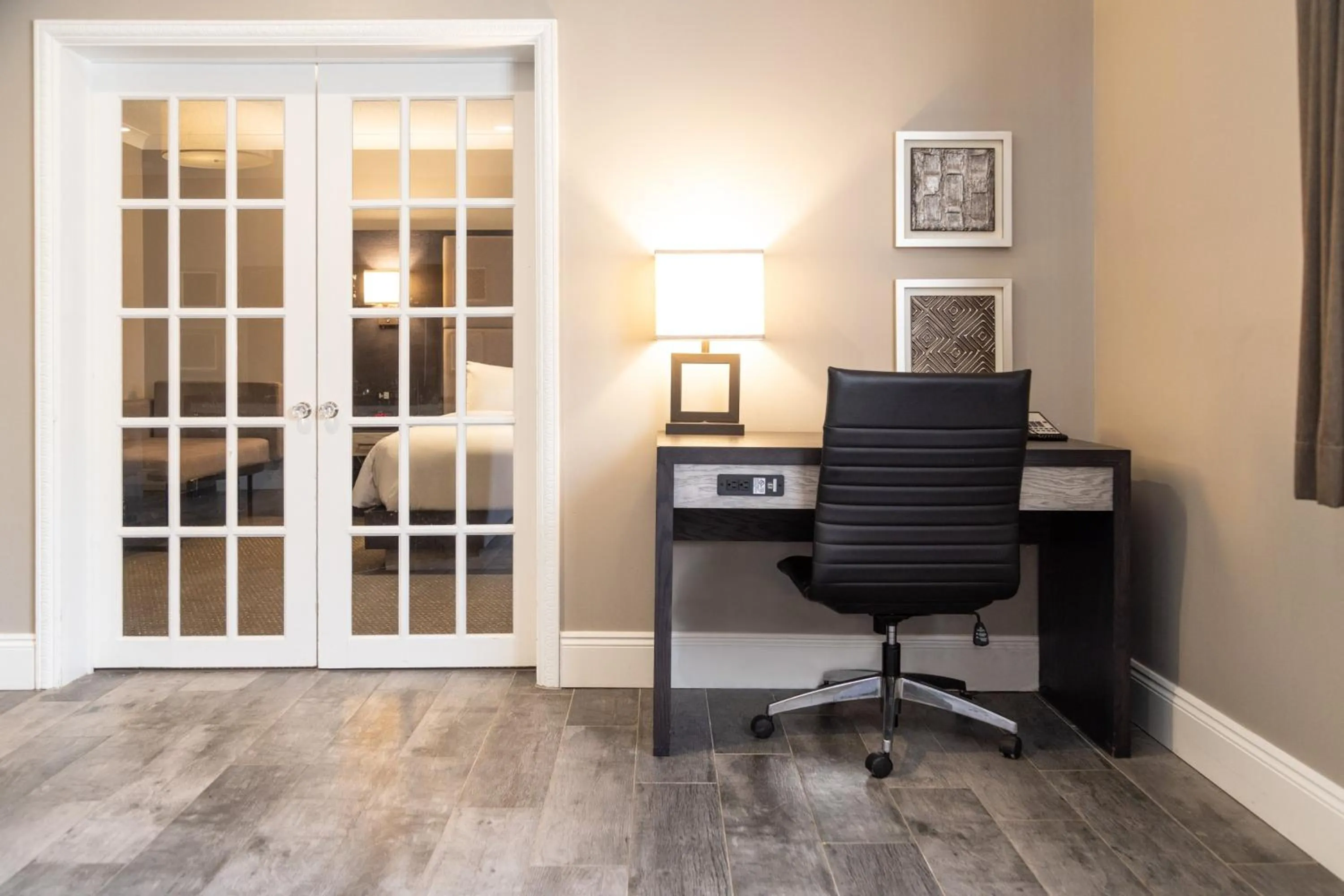 Photo of the whole room in Crowne Plaza Fredericton Lord Beaverbrook by IHG