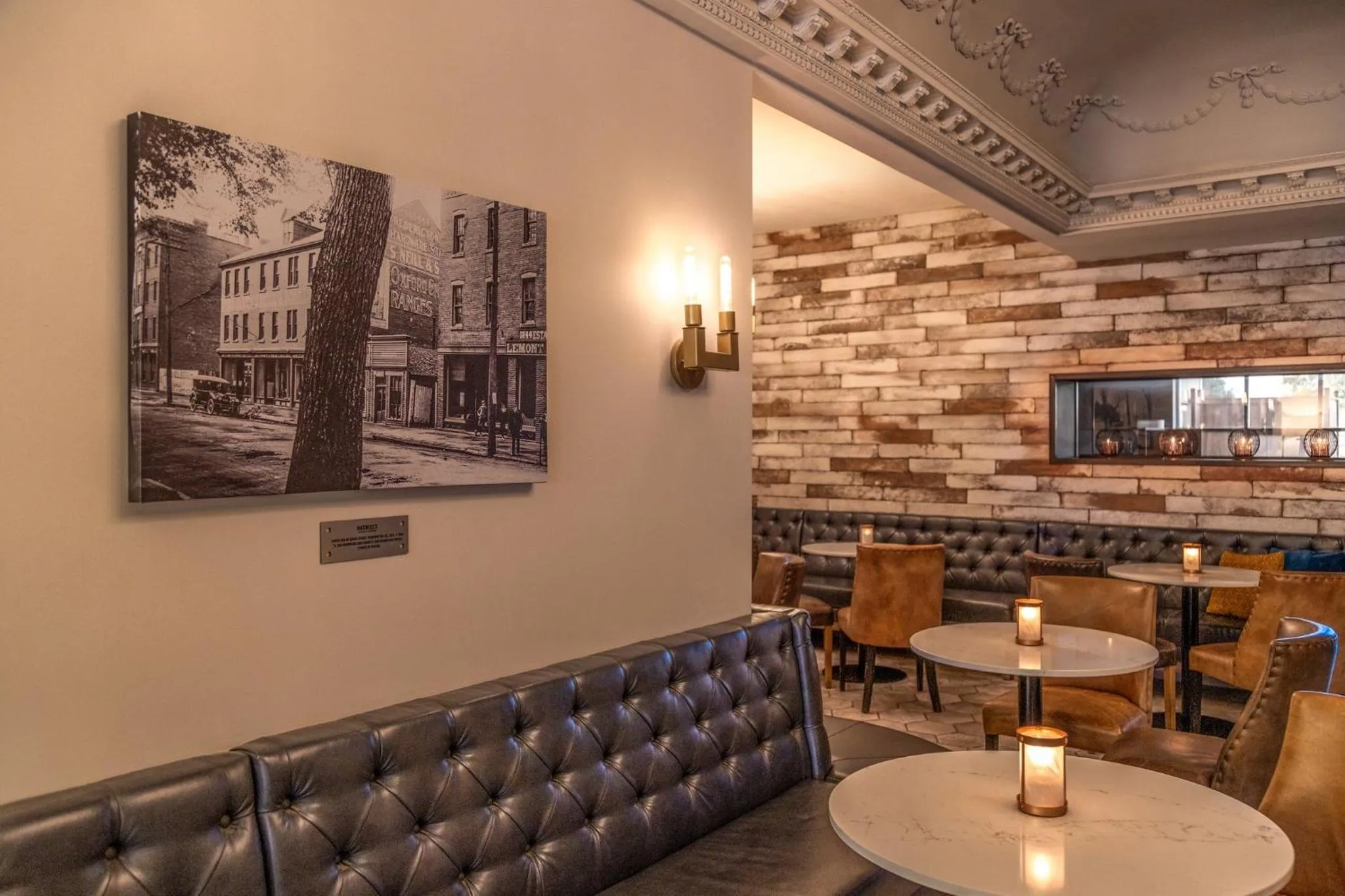 Restaurant/places to eat in Crowne Plaza Fredericton Lord Beaverbrook by IHG