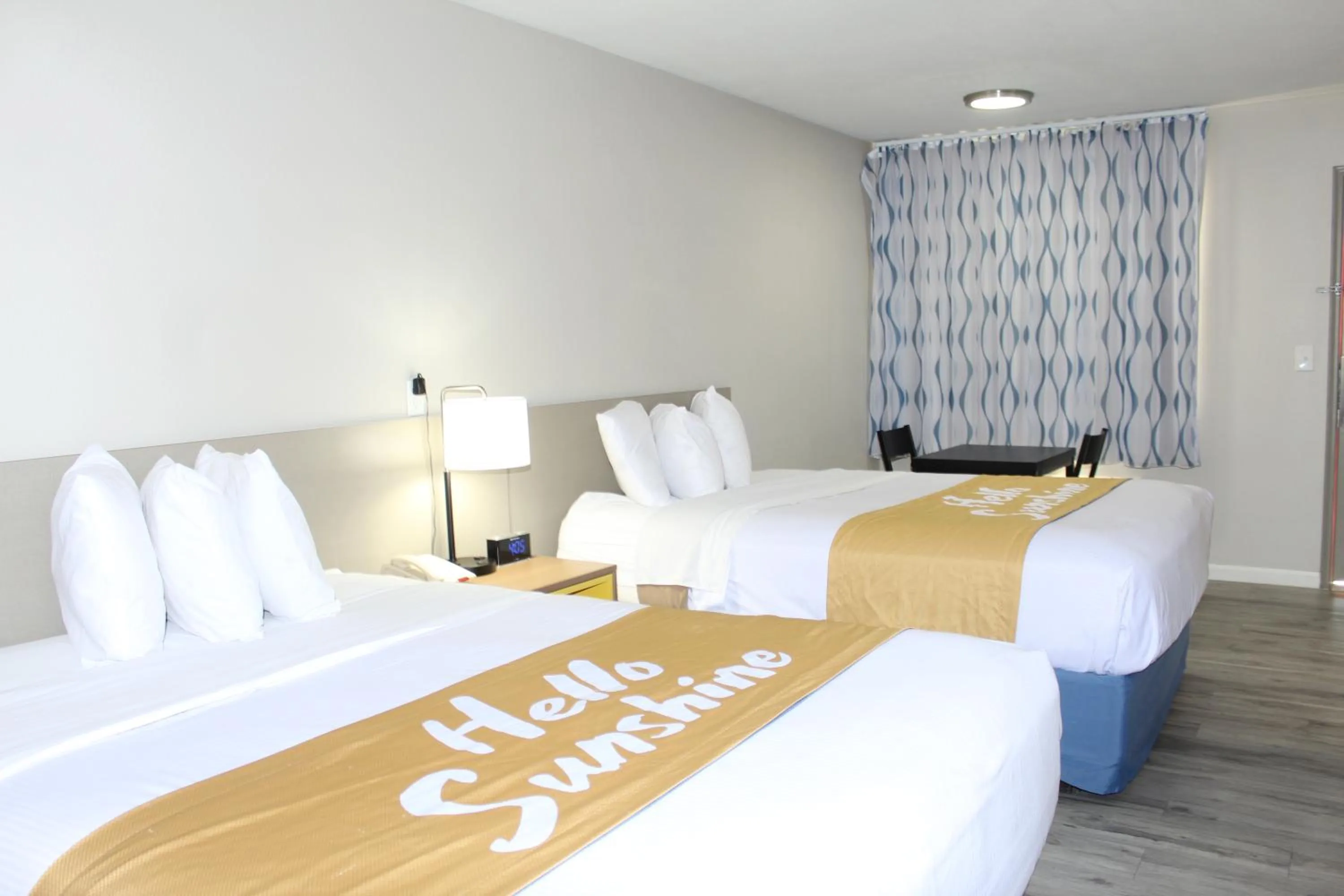 Bedroom, Bed in Days Inn by Wyndham Willcox