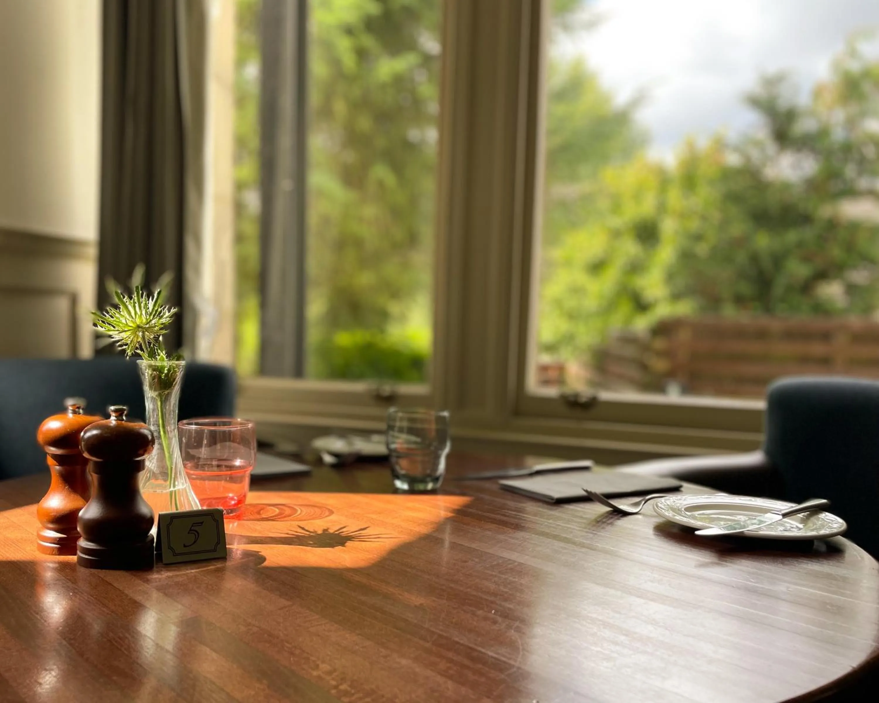 Restaurant/places to eat in The Speyside Hotel and Restaurant