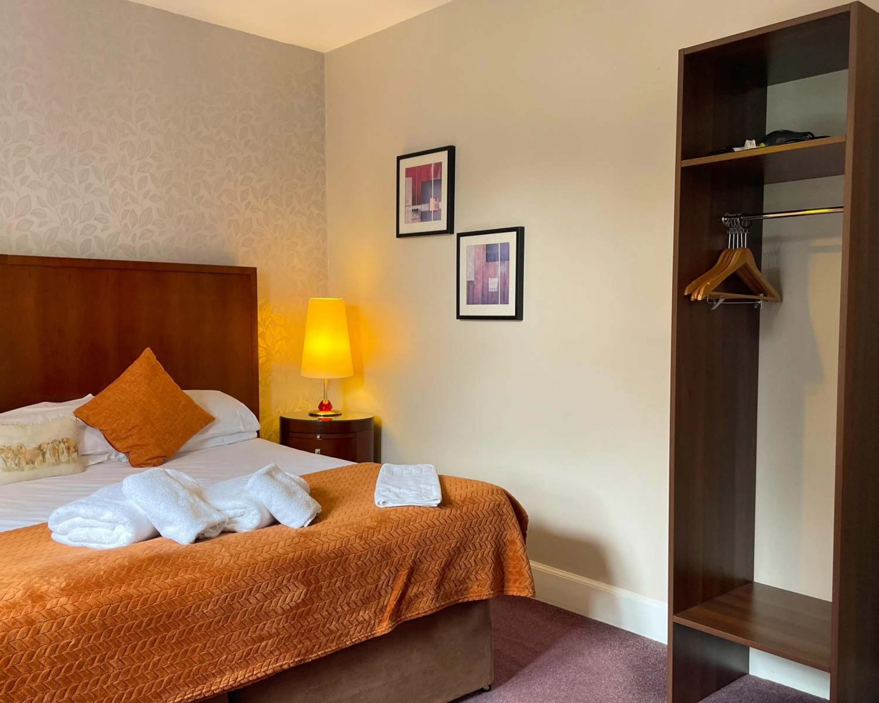 Bed in The Speyside Hotel and Restaurant