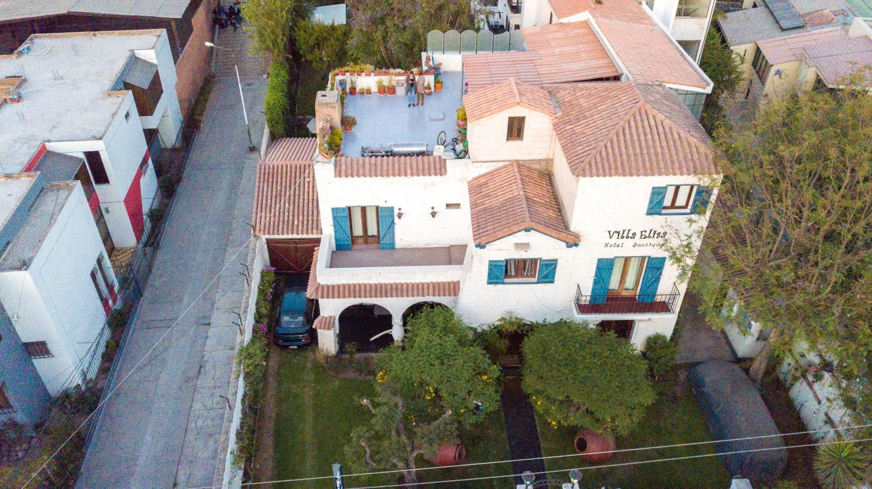 Property building in Hotel Boutique Villa Elisa