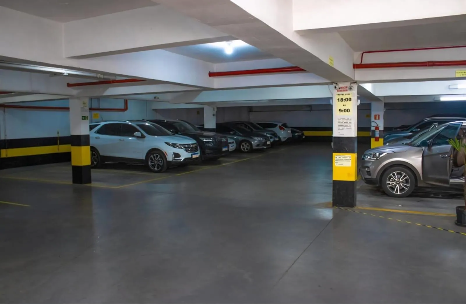 Parking in City Hotel
