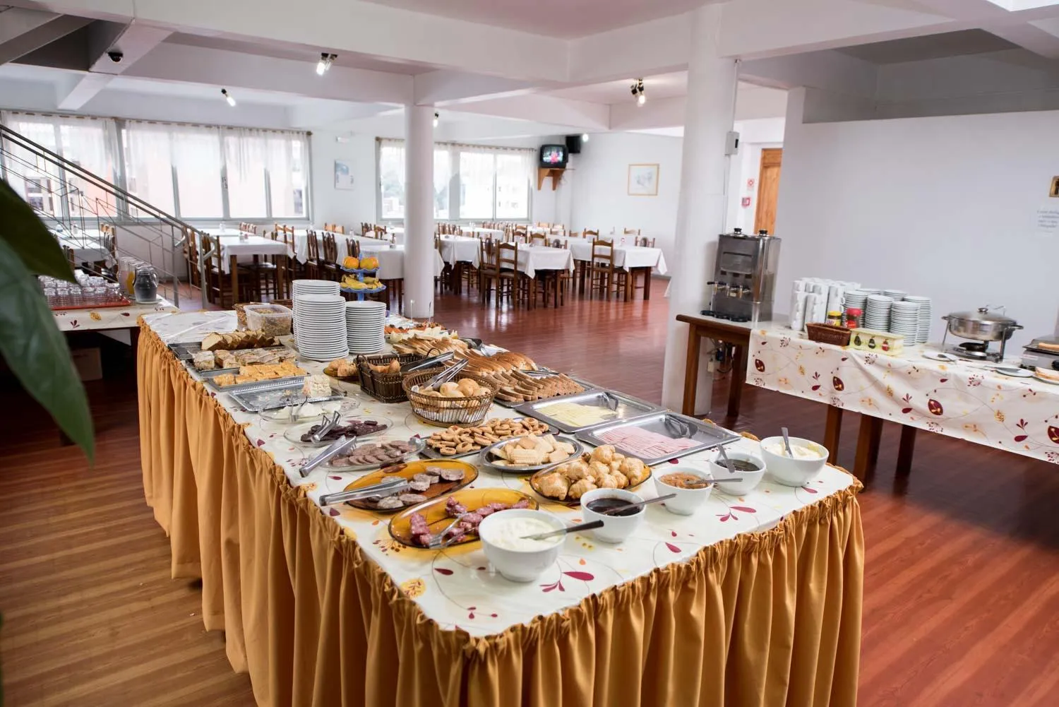 Breakfast in City Hotel