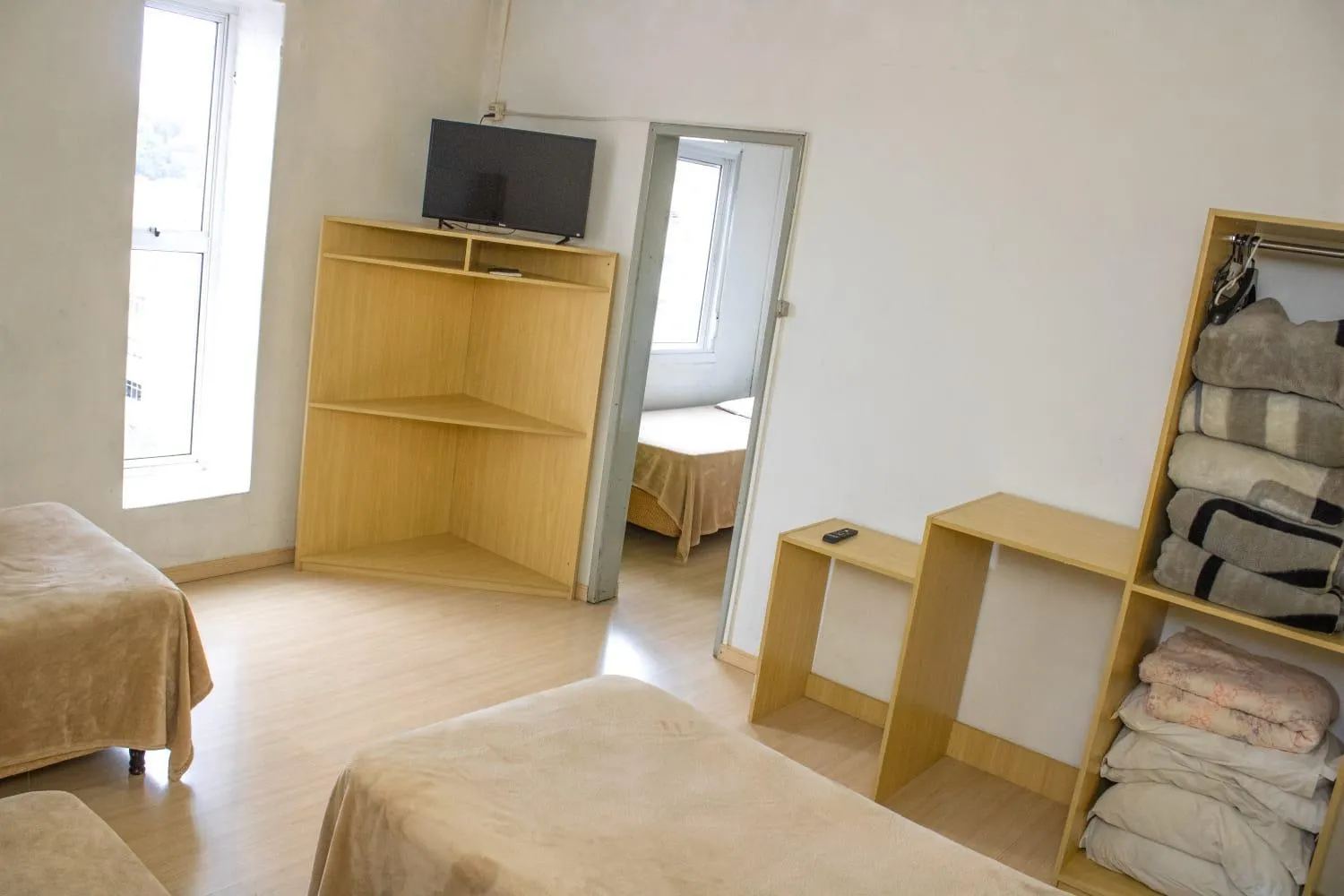 Bedroom, Bed in City Hotel