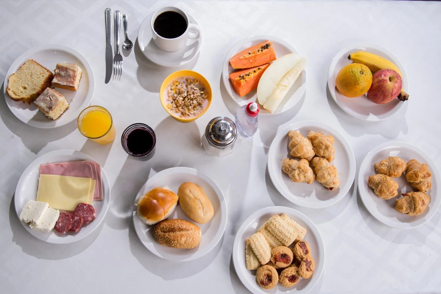 Breakfast in City Hotel