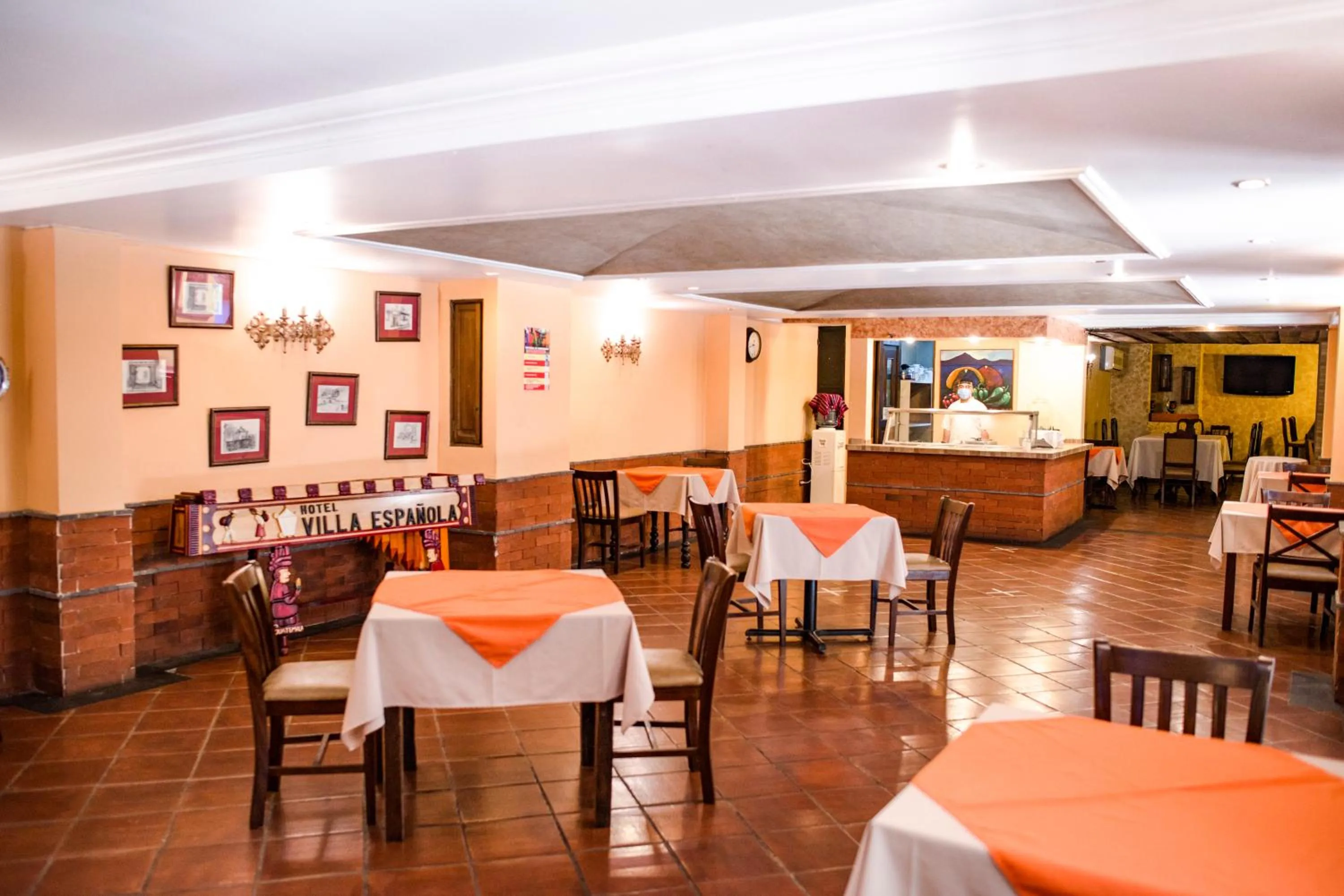 Restaurant/places to eat in Hotel Villa Española