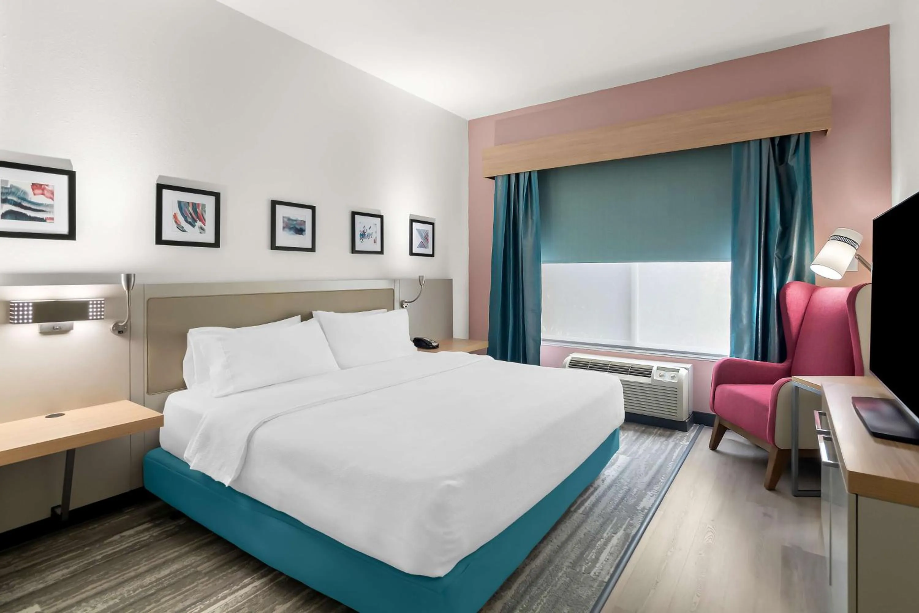 Bed in Hilton Garden Inn Lexington Georgetown