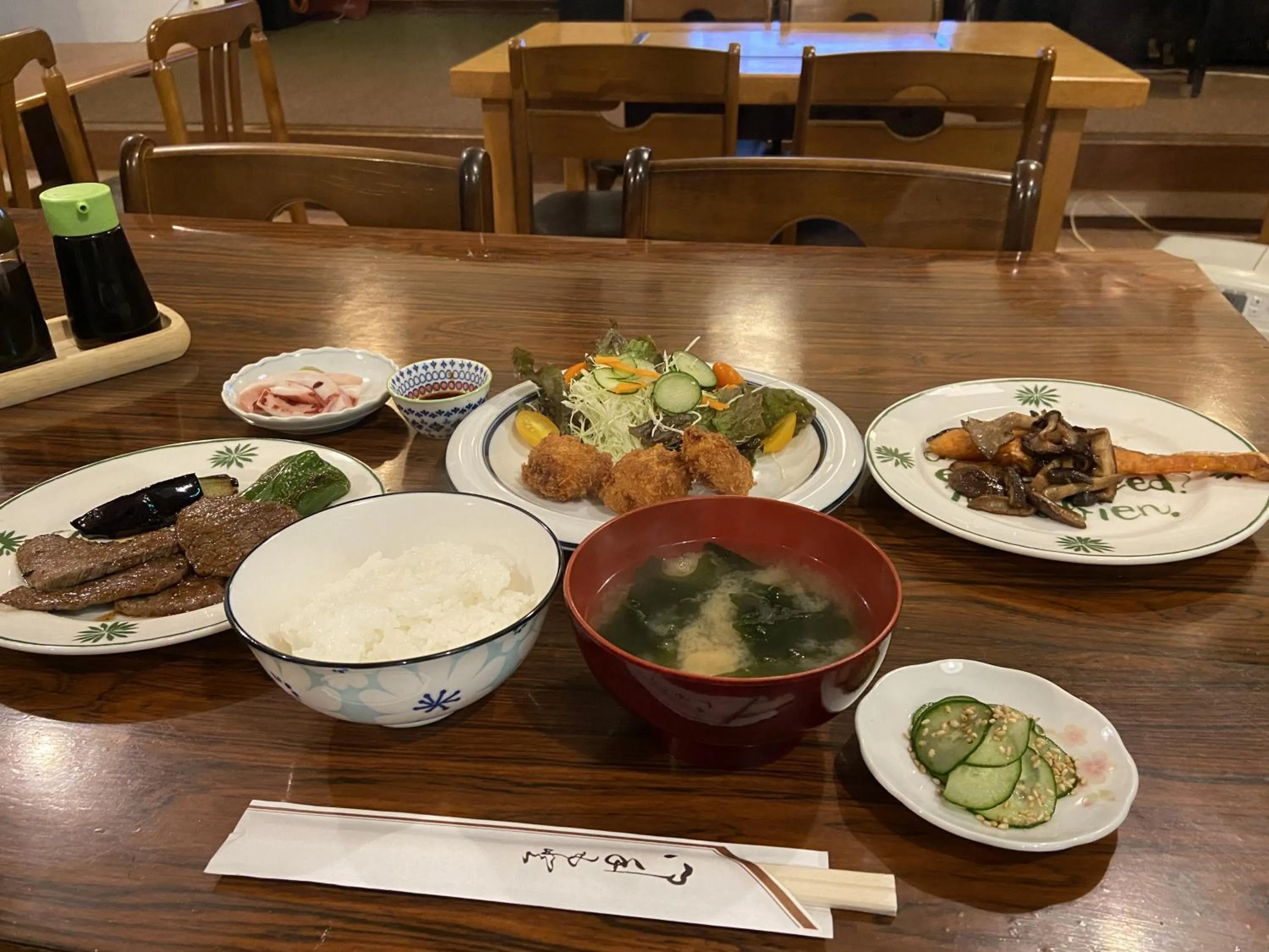 Dinner in Lodge Oakland