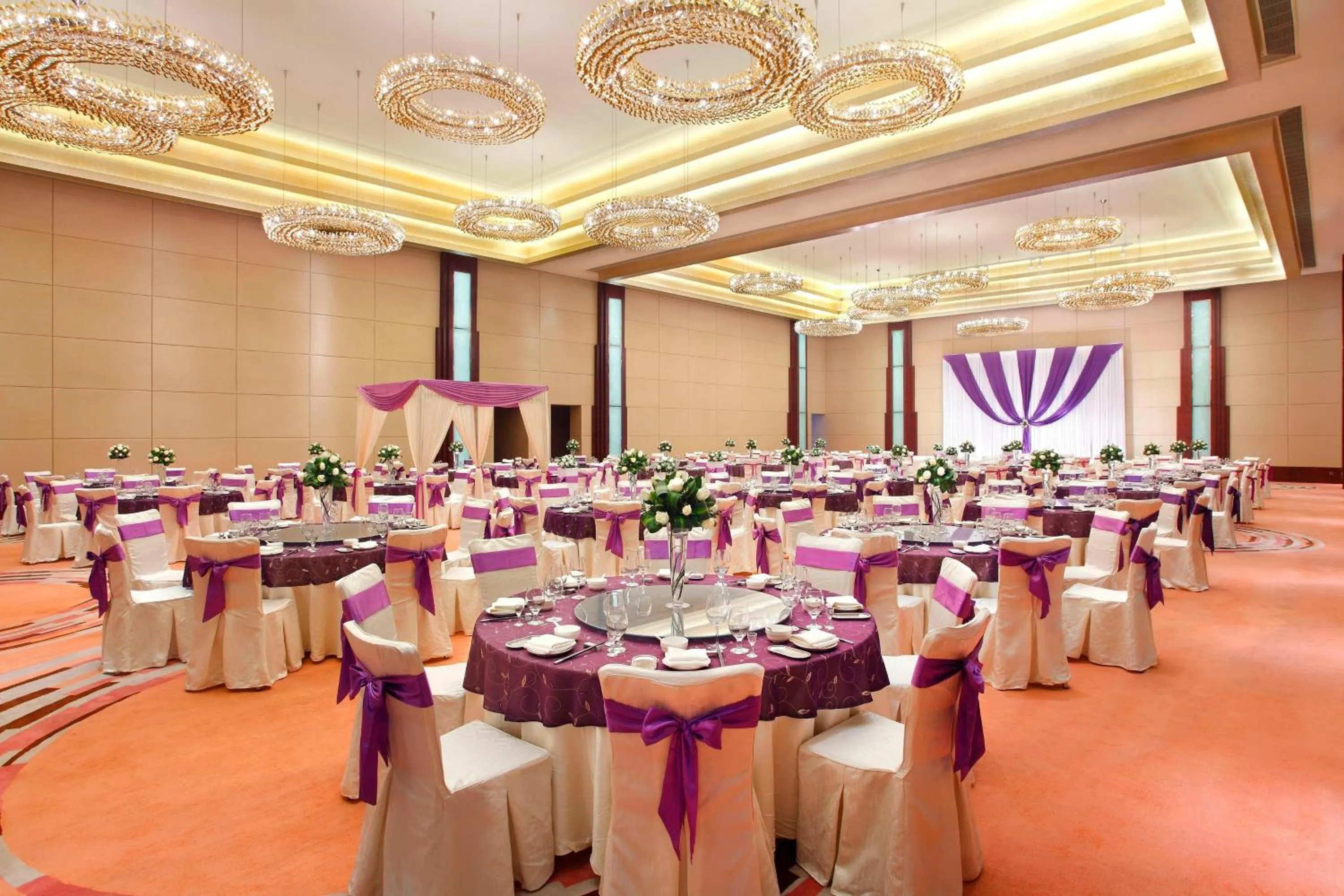 Meeting/conference room in Four Points by Sheraton Luohe