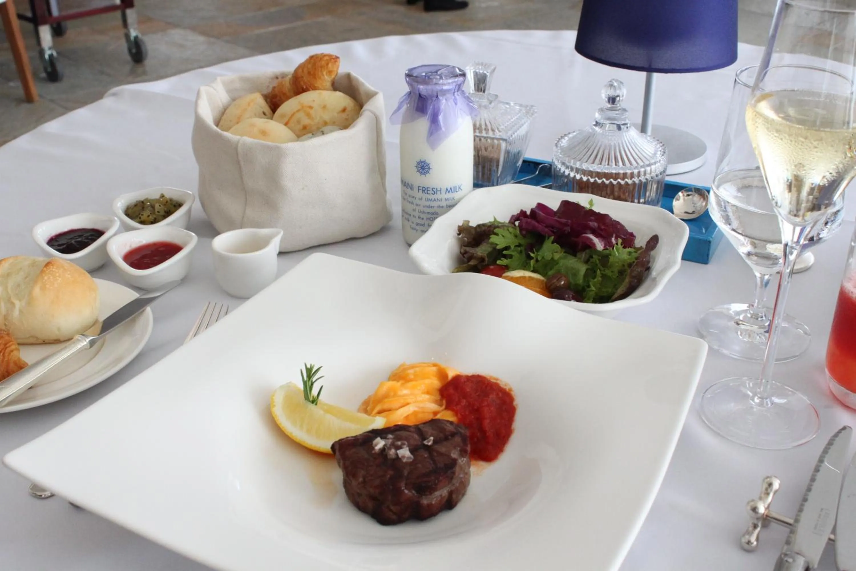 Breakfast in Hotel Limani