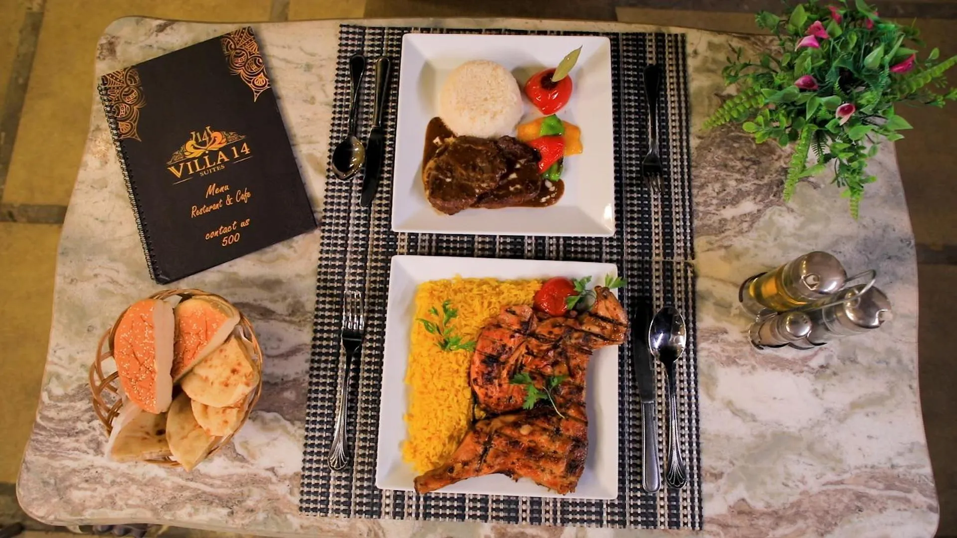 Restaurant/places to eat in Villa 14 Suites