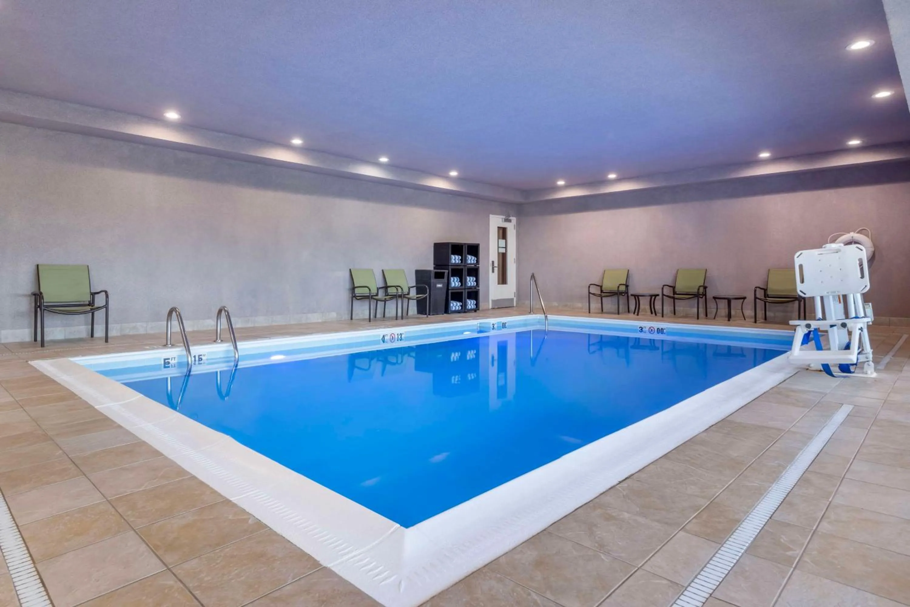 Pool view in Hilton Garden Inn Lexington