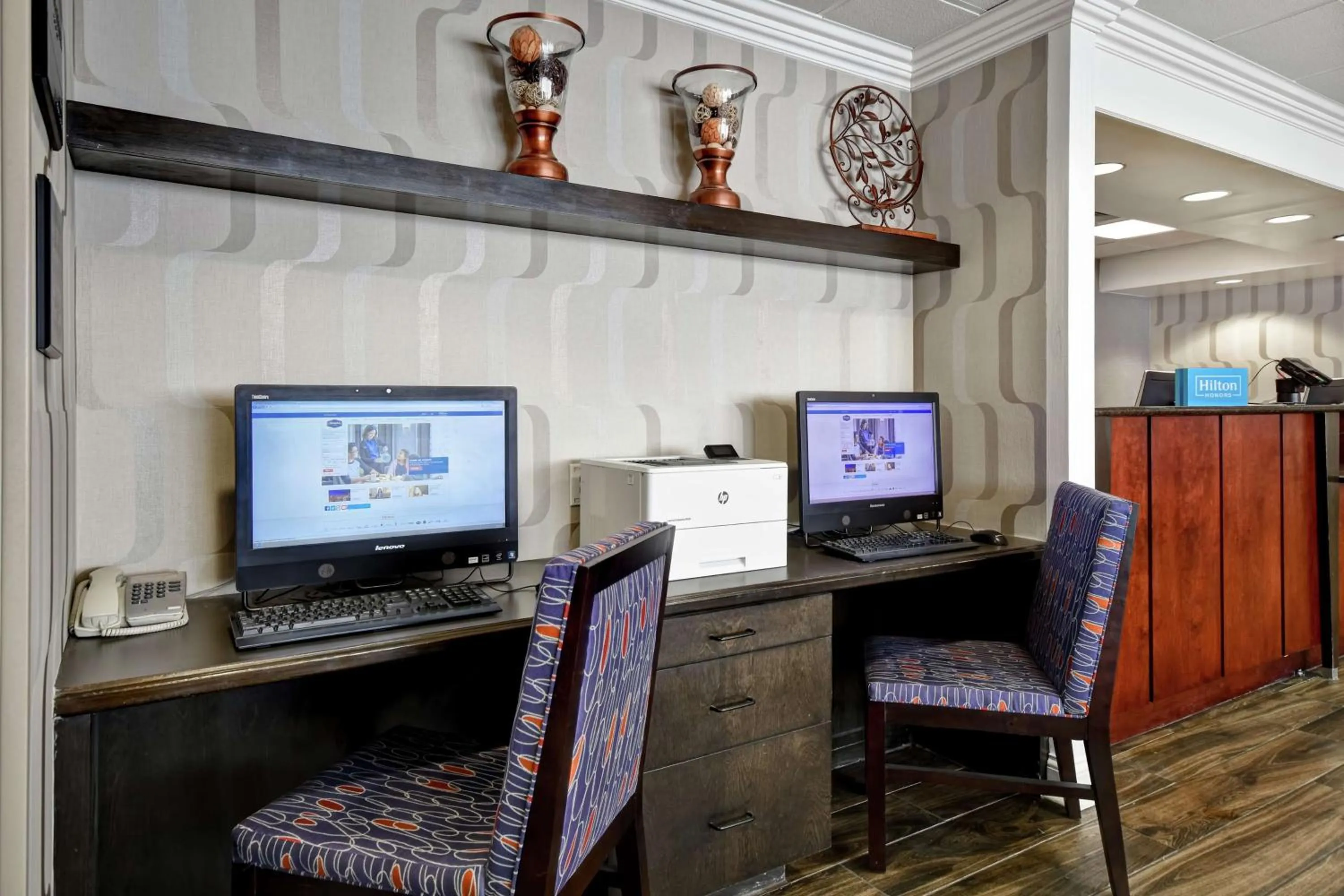 Business facilities in Hampton Inn Lexington I-75