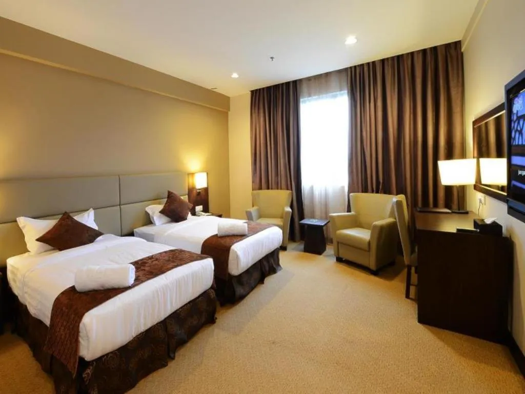 Bedroom, Bed in Lintas View Hotel