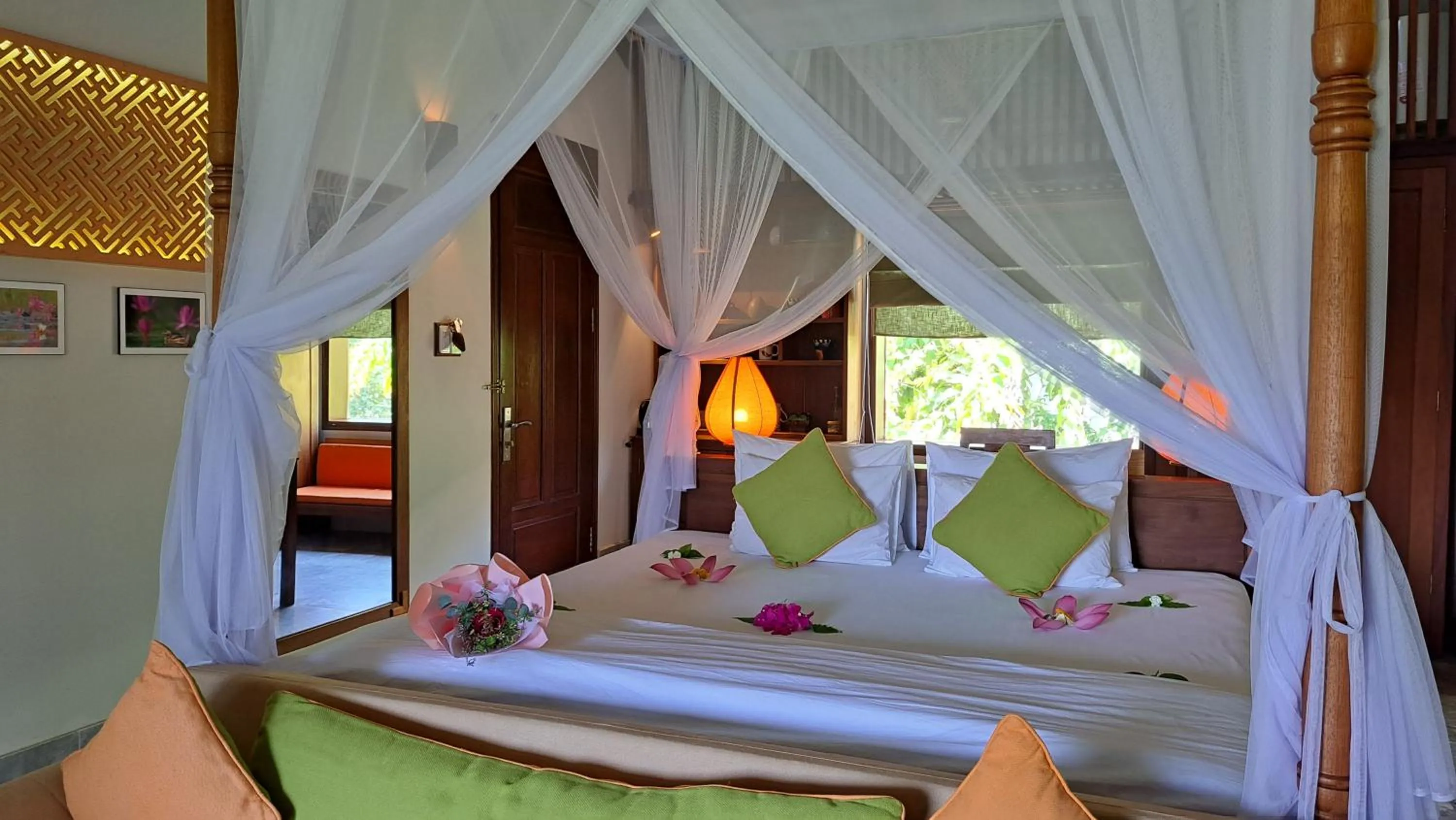 Bed in Hoi An Chic - Green Retreat