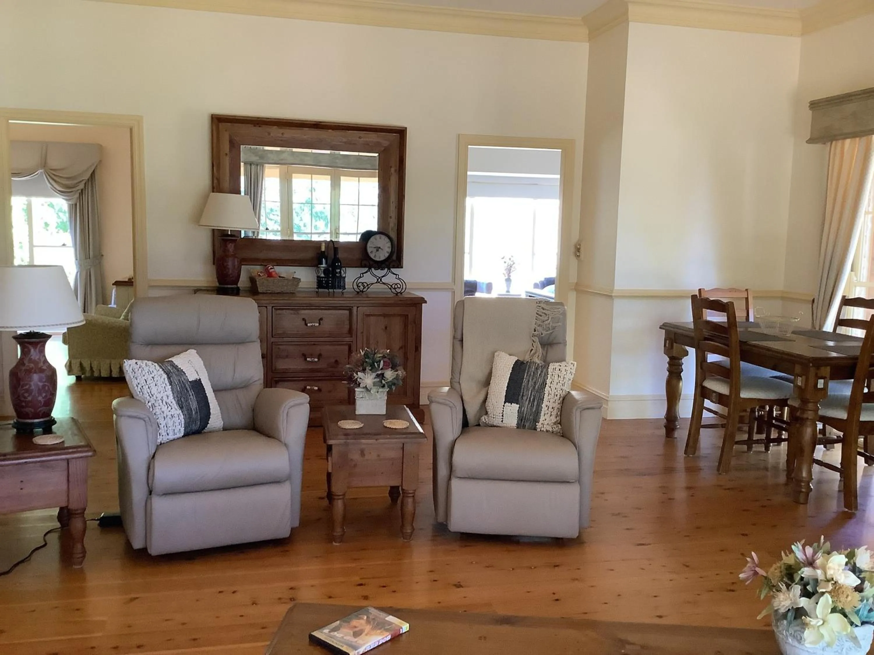Living room in Pericoe Retreat