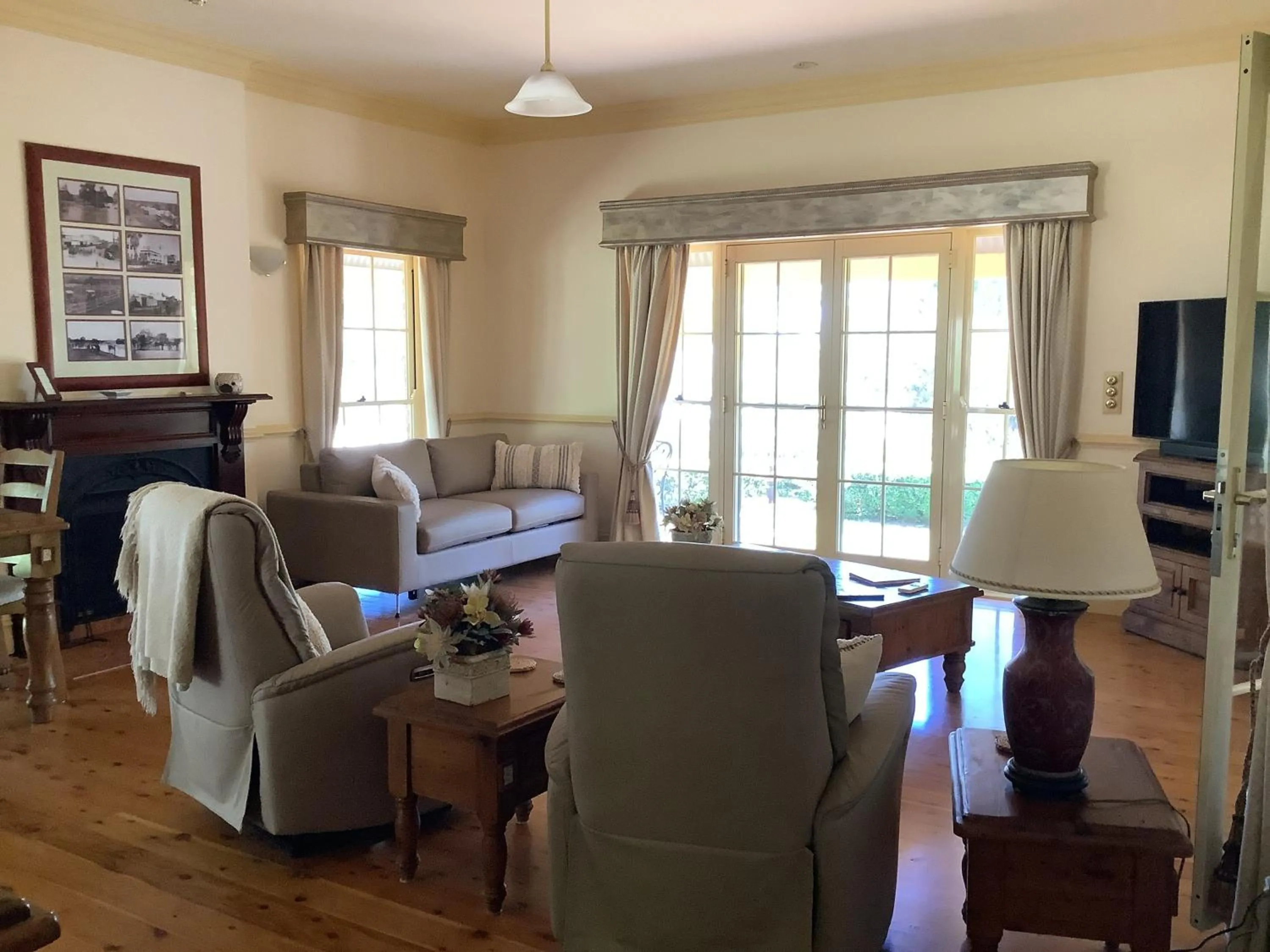 Living room in Pericoe Retreat