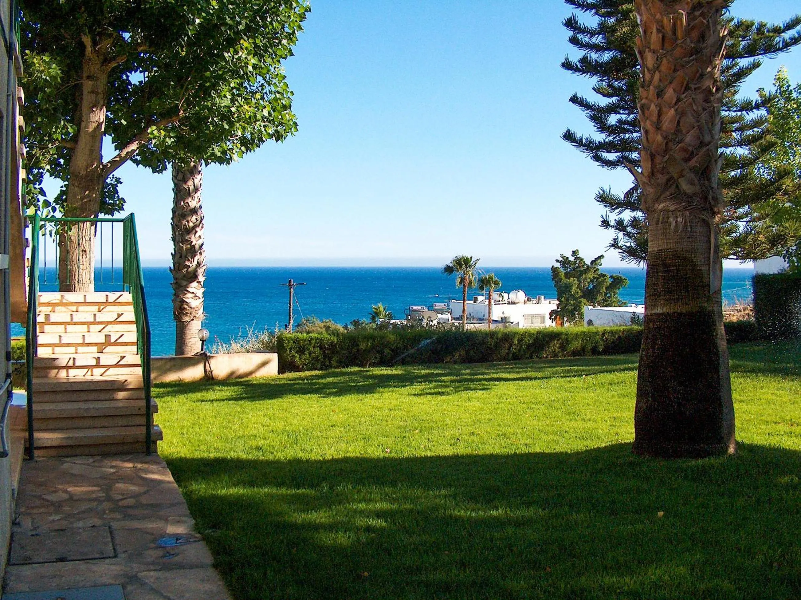 Garden in Kotzias Beach Apartments