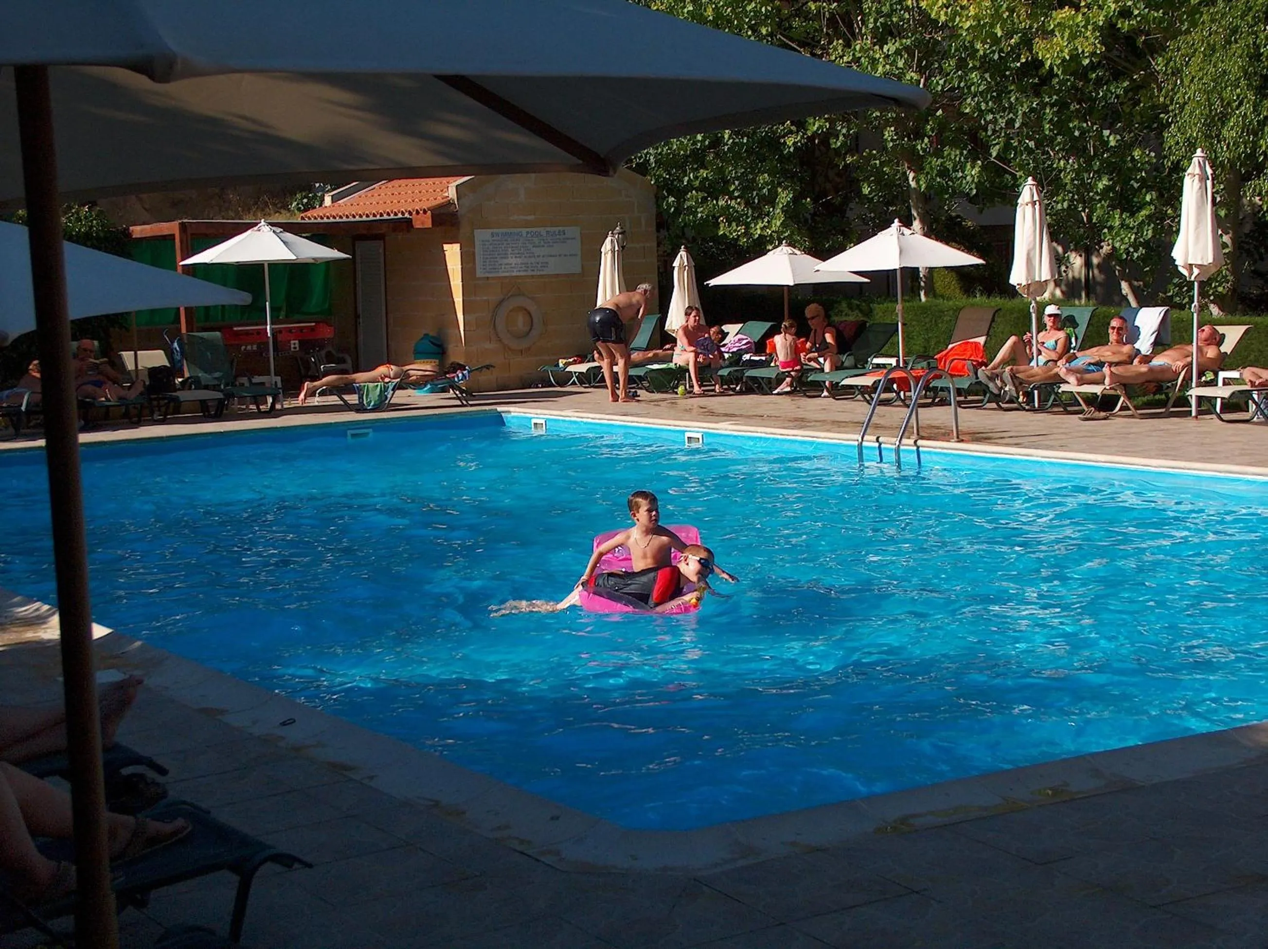 Night in Kotzias Beach Apartments