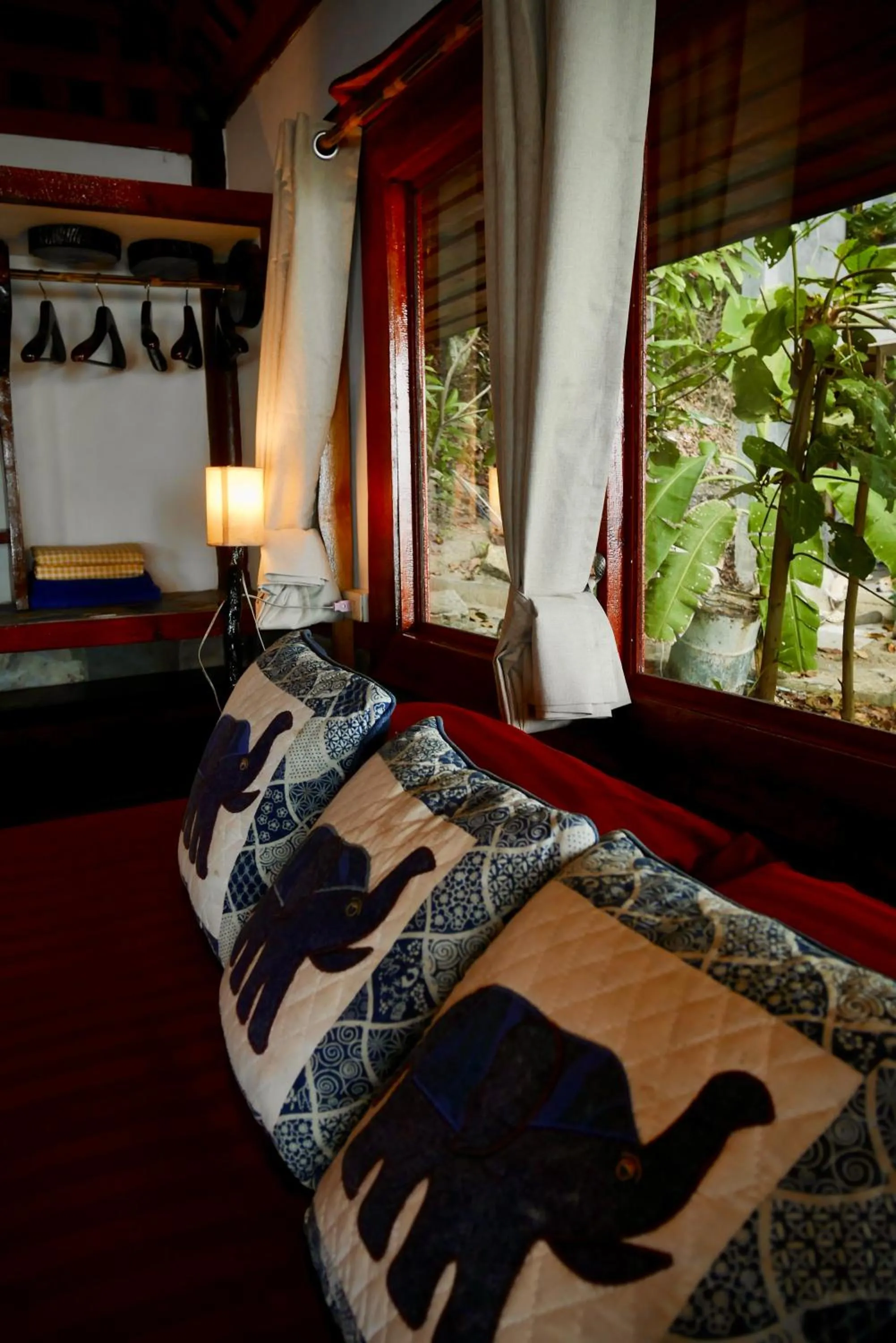 Bed in Mai Pen Rai Bungalows