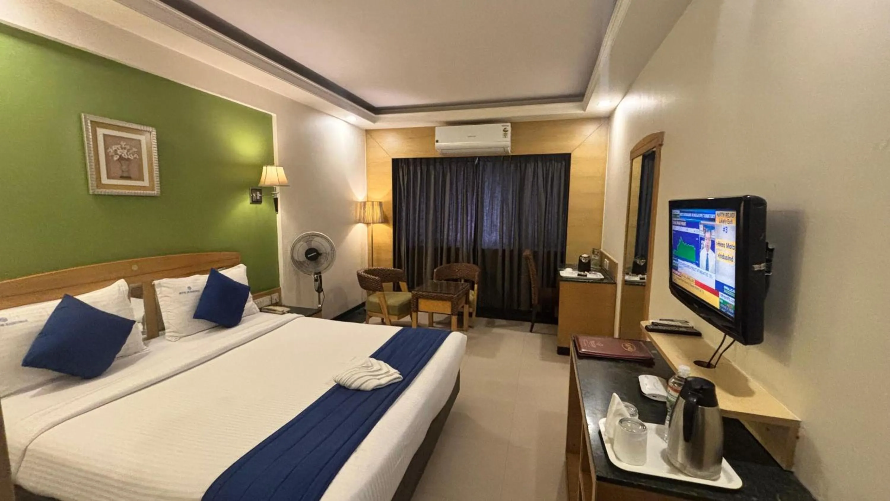 Bed in Hotel Dr Rajkumar International