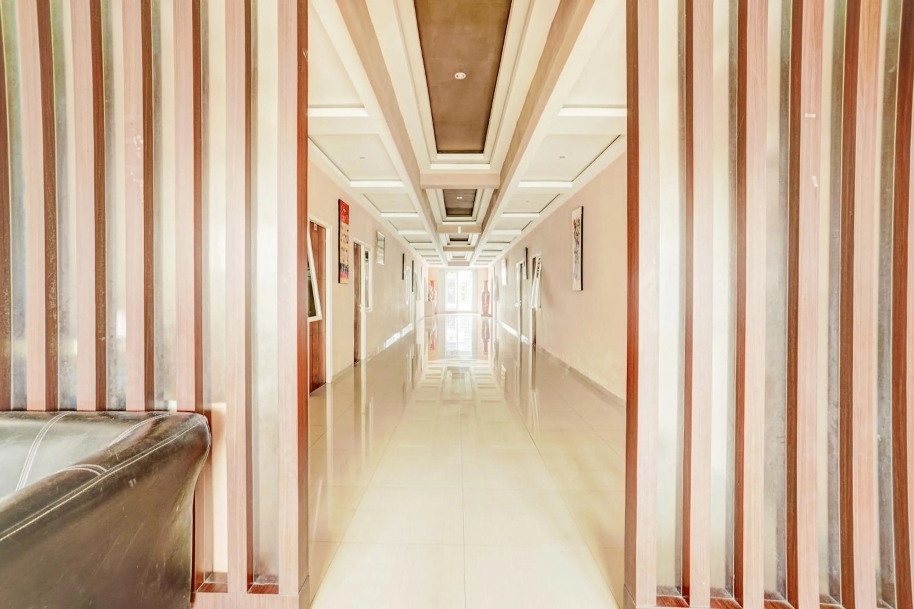 Floor plan in Hotel O Siwalankerto Near Surabaya Carnival