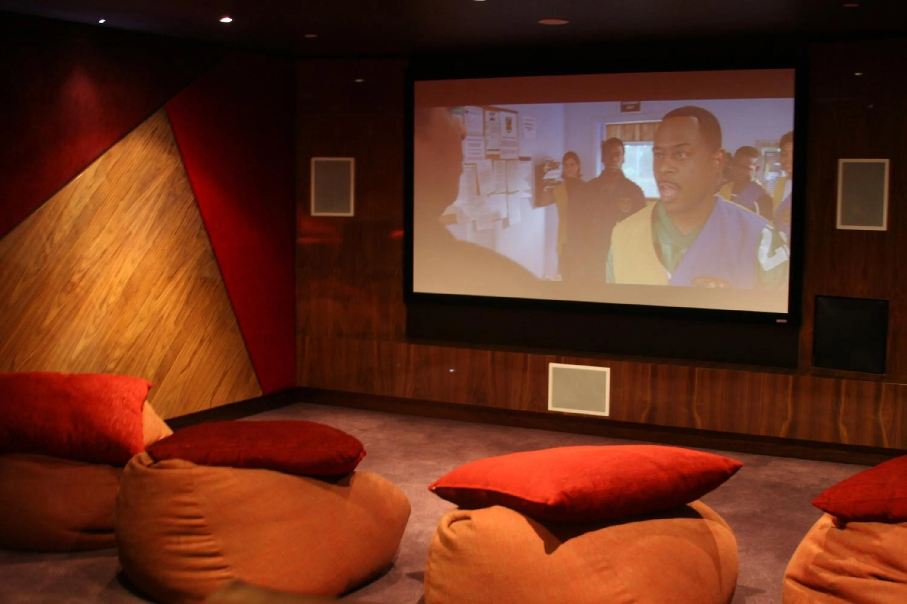 Communal lounge/ TV room in Reflections Tower Two