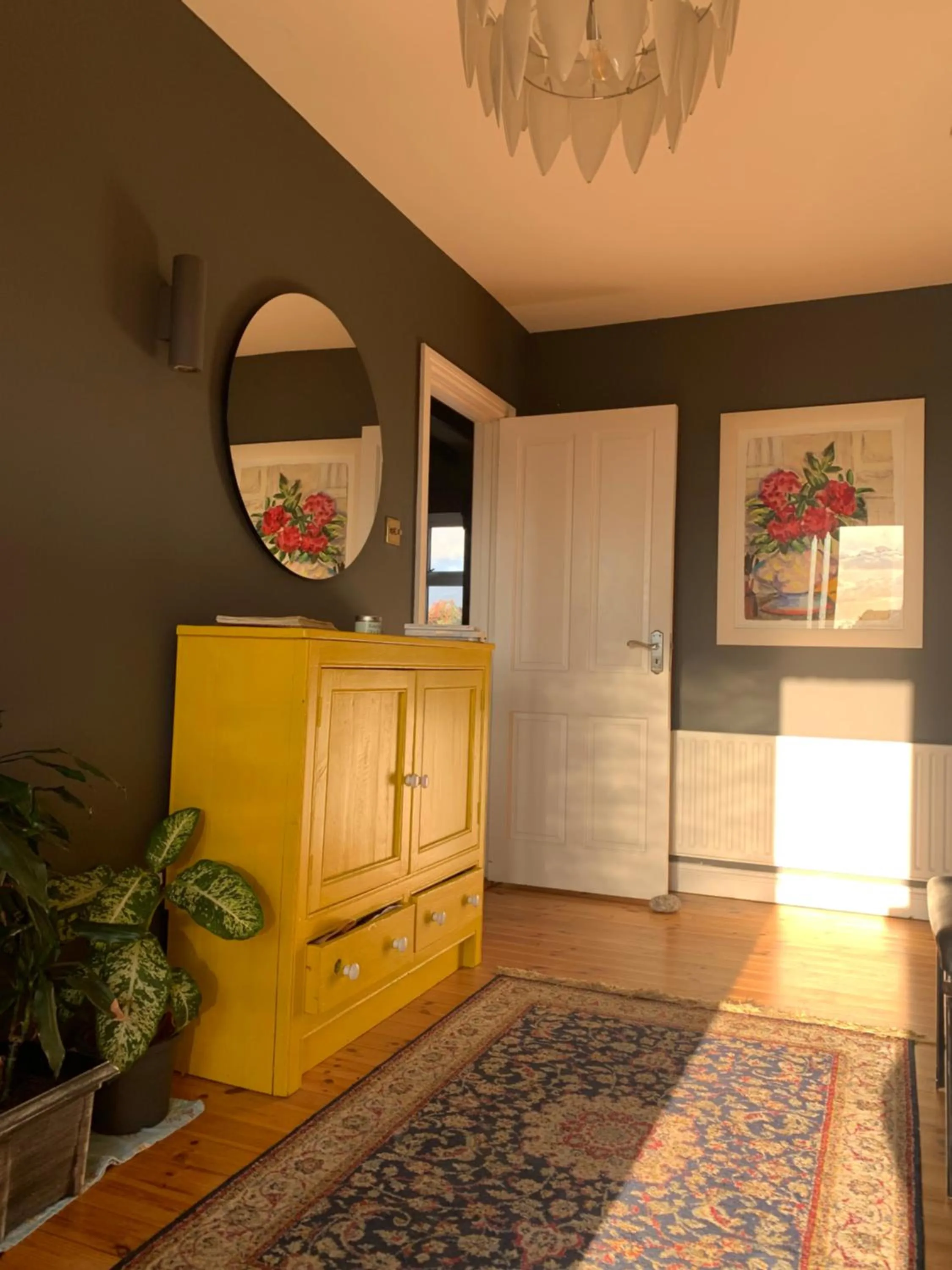 Facade/entrance in An Riasc B&B