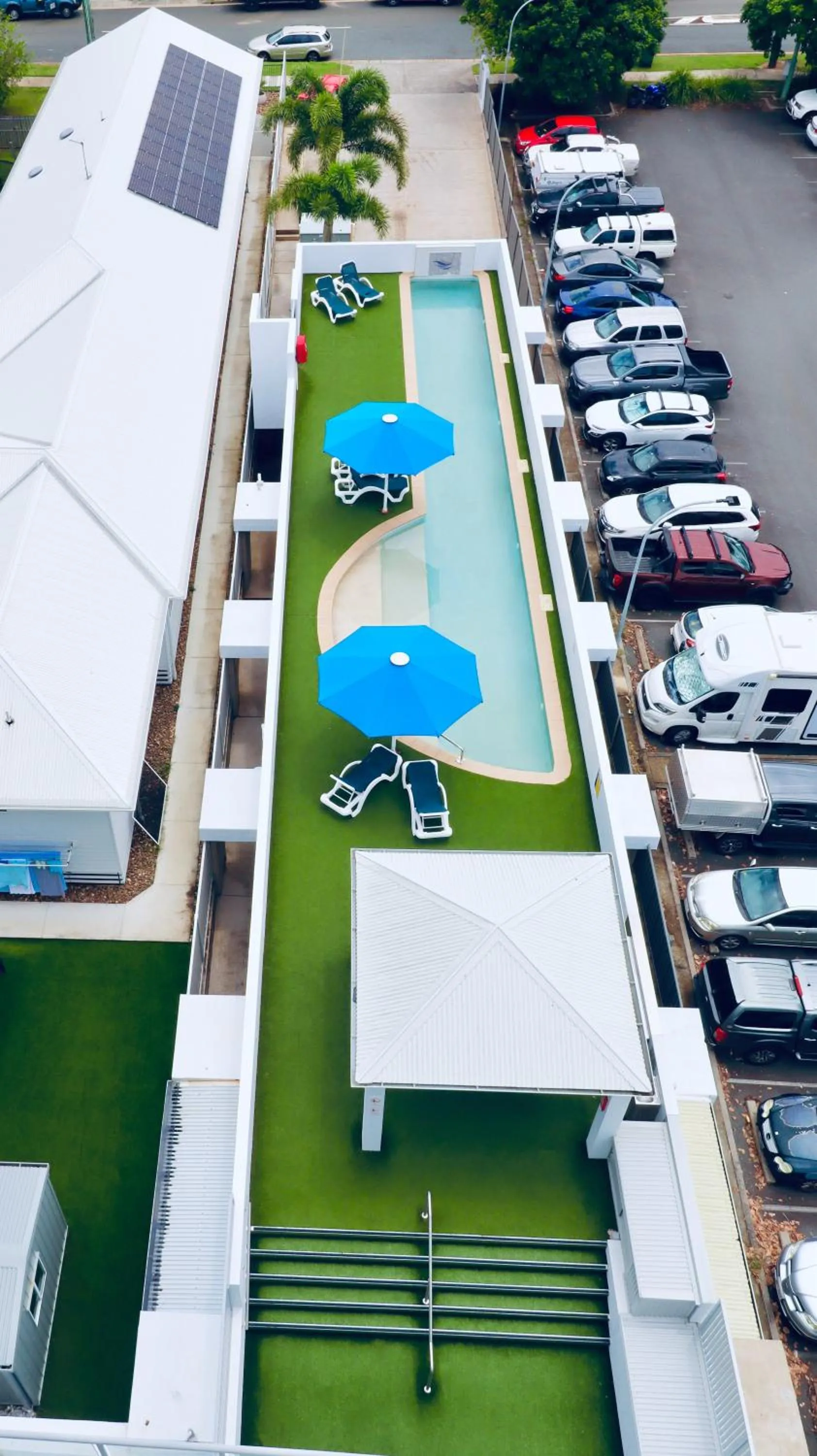Swimming pool in Scarborough Beach Resort Brisbane