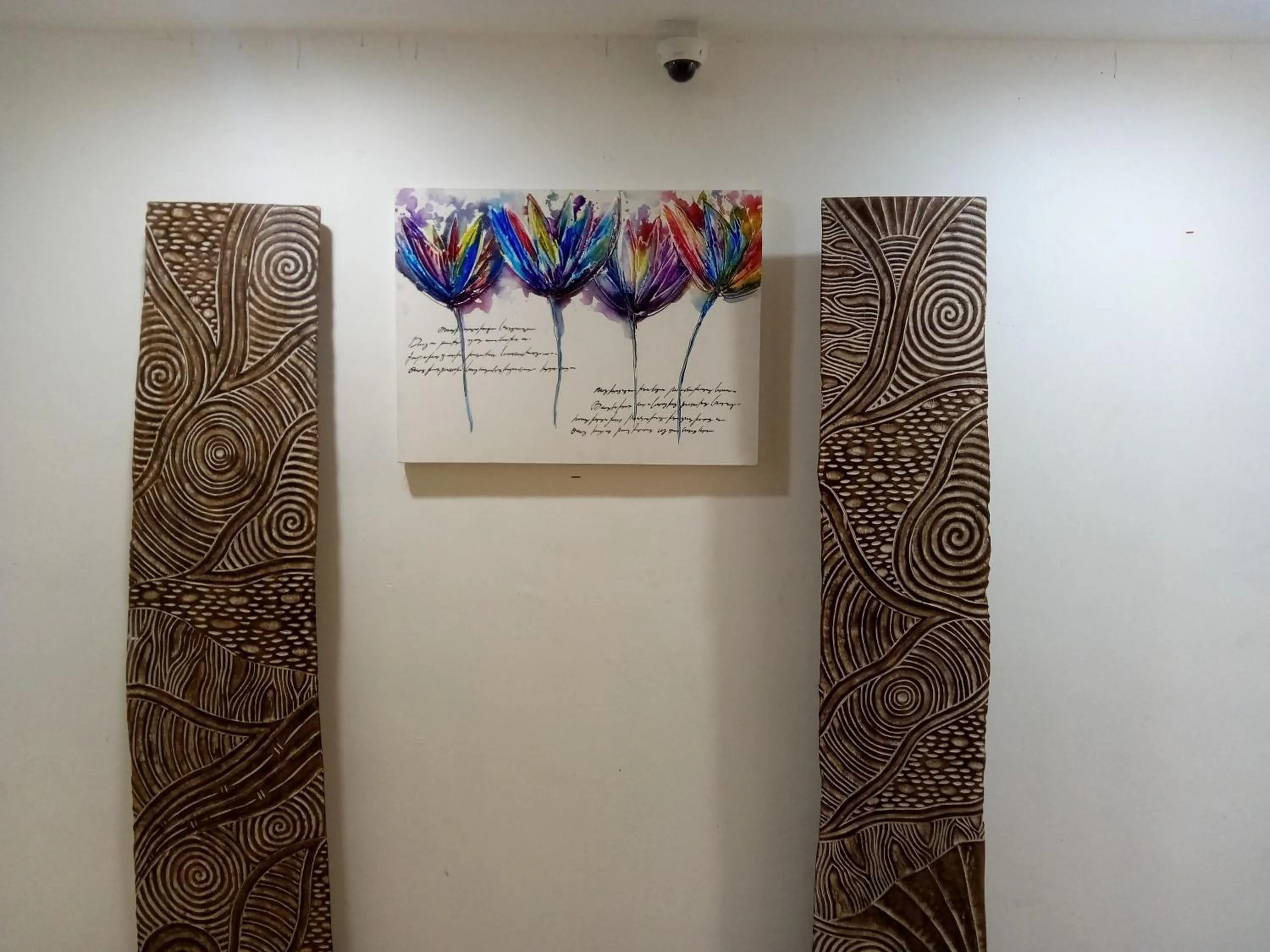 Decorative detail in The Serai Cottage Transit Hotel