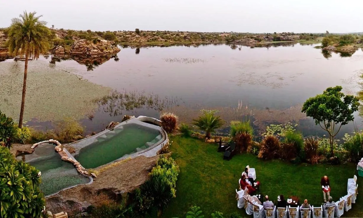 Pool view in Deogarh Mahal