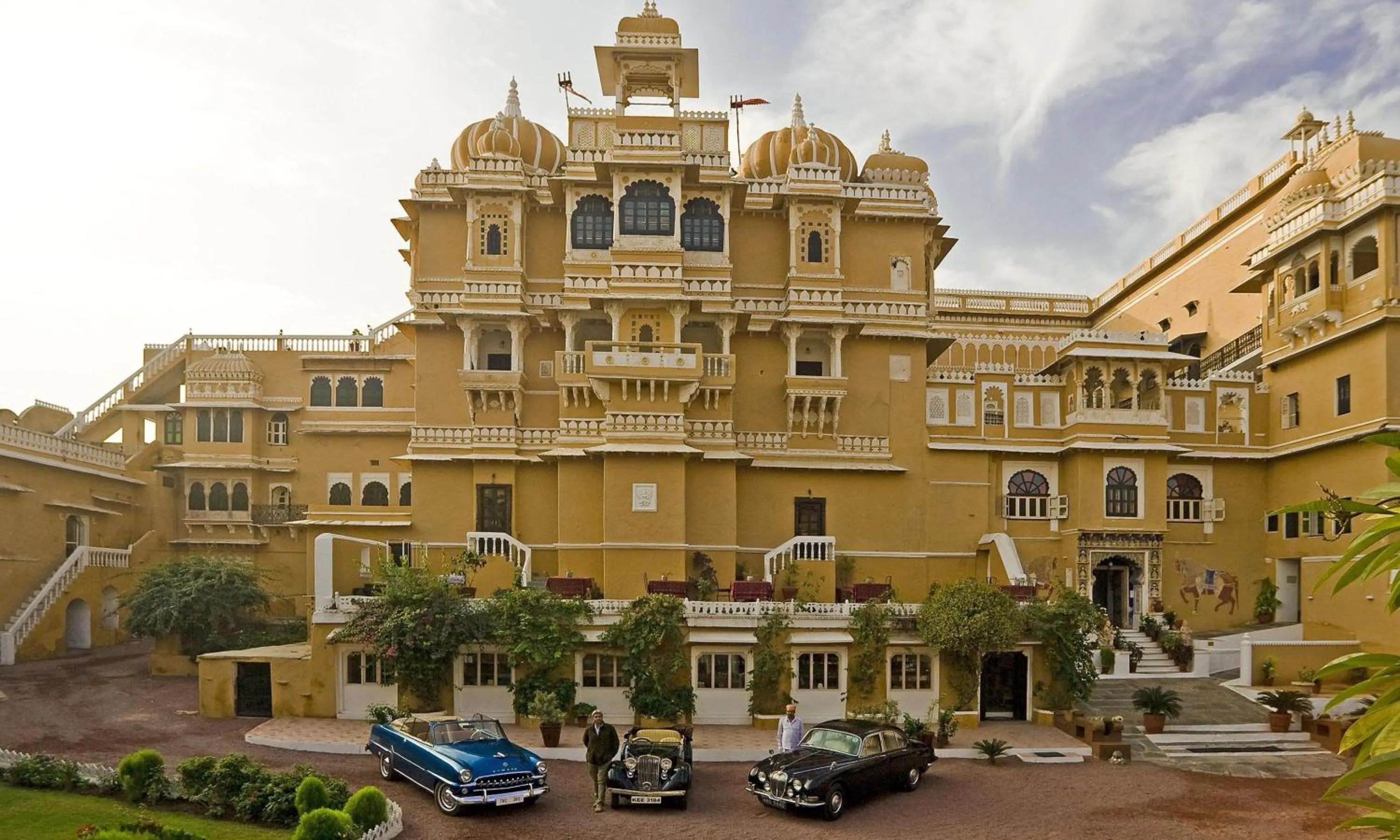 Property building in Deogarh Mahal