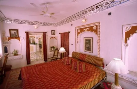 Photo of the whole room in Deogarh Mahal