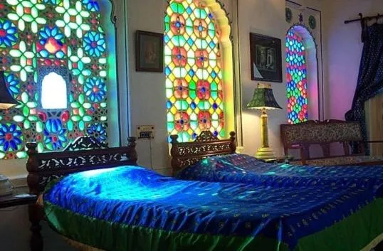 Bed in Deogarh Mahal