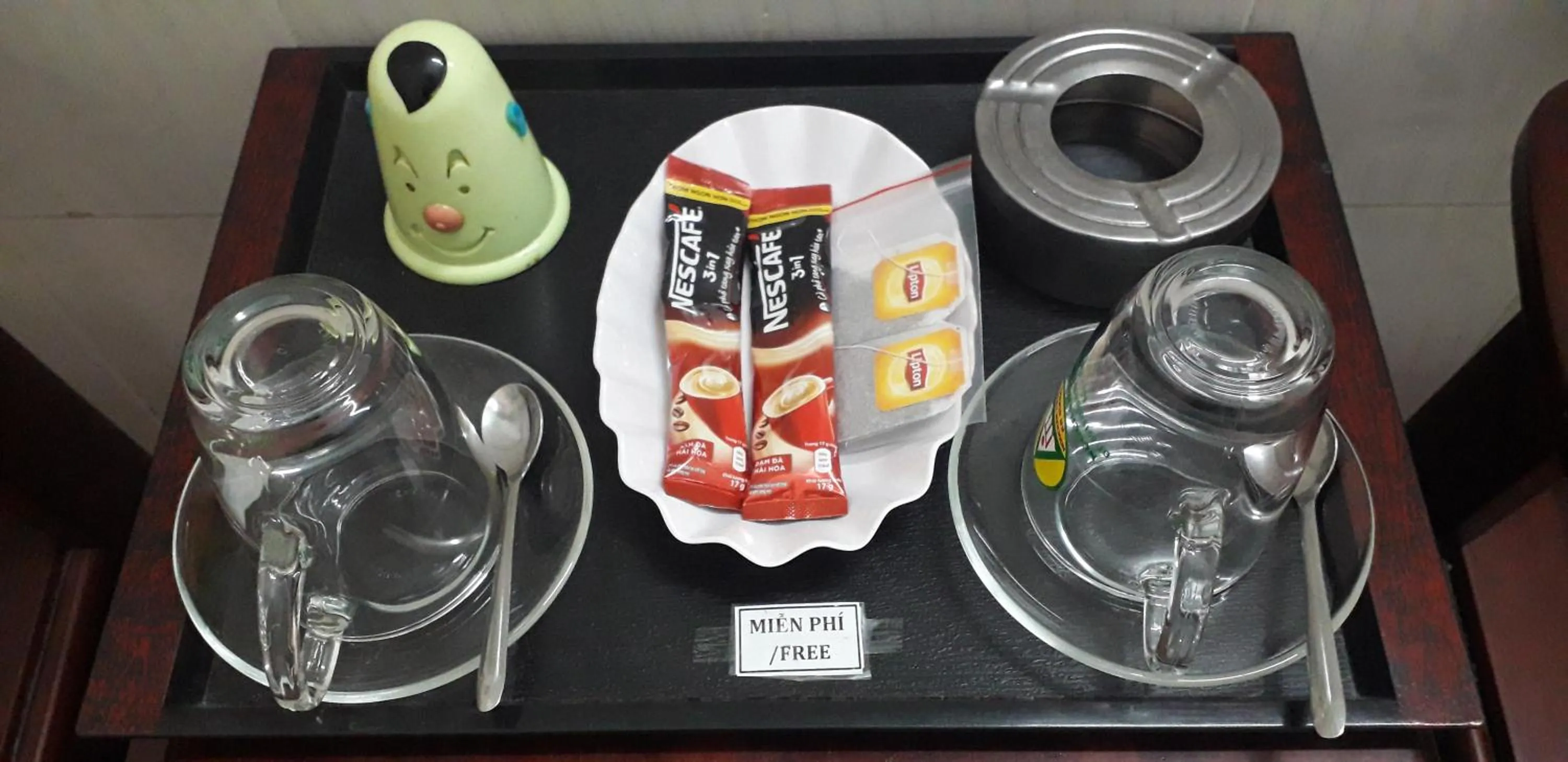Coffee/tea facilities in Khách Sạn Ngọc Hân