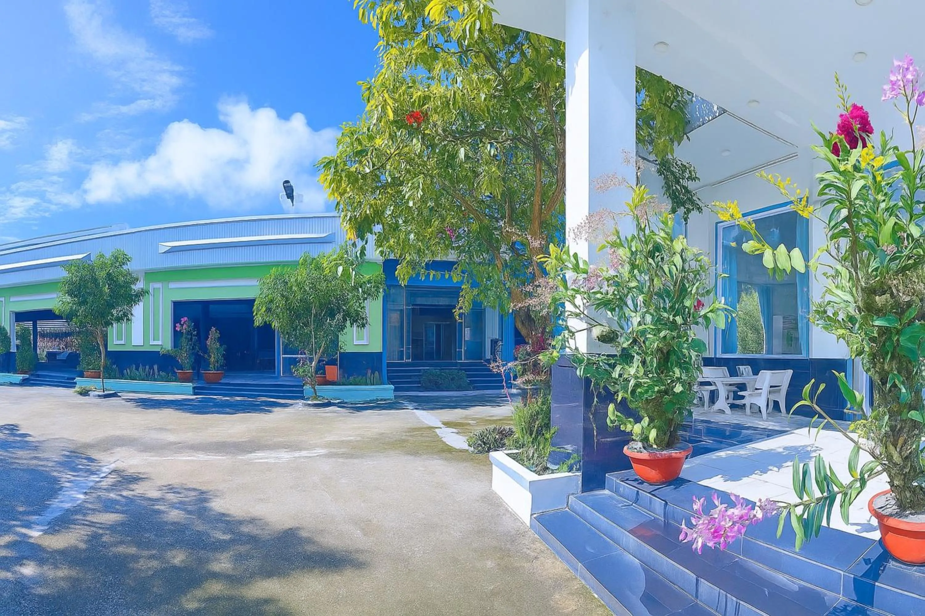 Property building in Khách Sạn Ngọc Hân